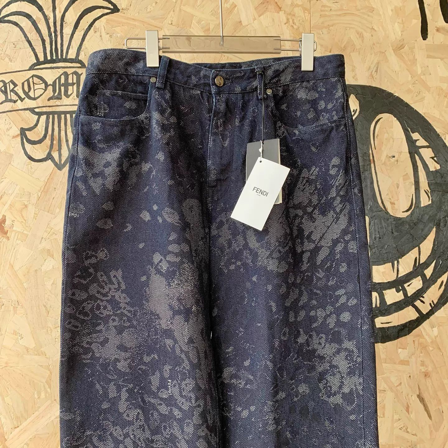 Fendi FENDI 26 H-W Button-Fly All-Over Jacquard Straight Jeans 34 Size US 34 / EU 50 - 3 Thumbnail