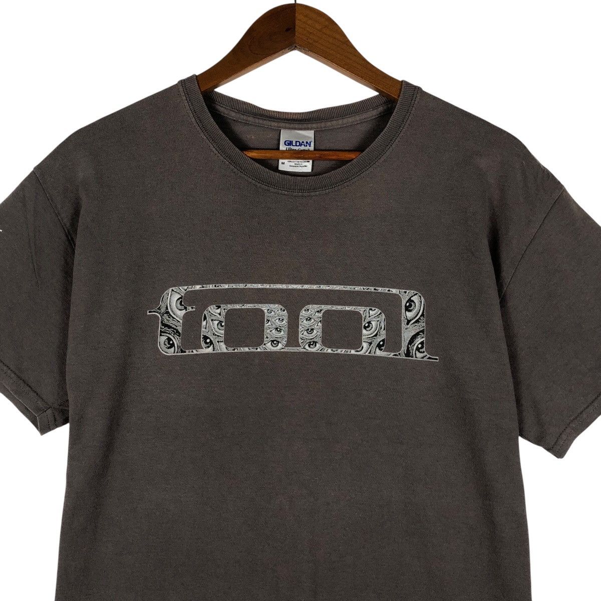 Band Tees TOOL Band Y2K Los Angeles California T-Shirt Size US M / EU 48-50 / 2 - 3 Thumbnail