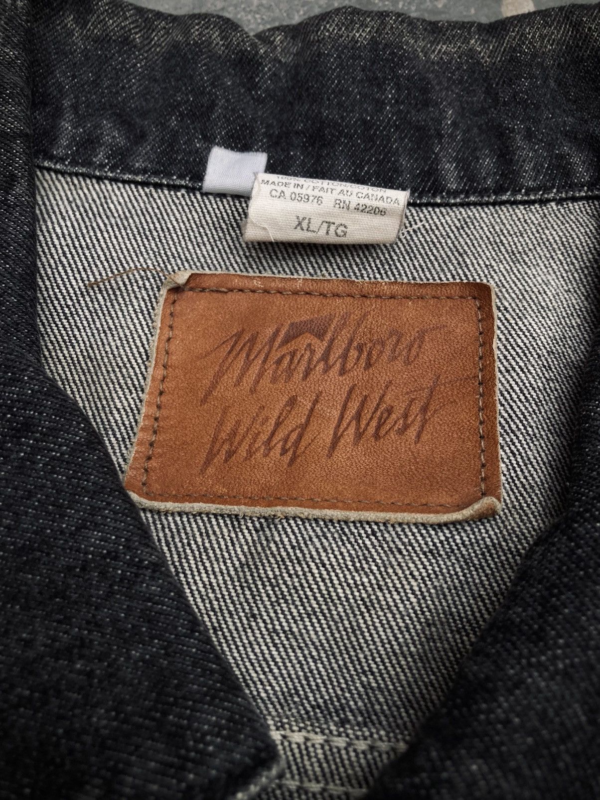 Marlboro Vintage Marlboro Man Denim Trucker Jacket Size US XL / EU 56 / 4 - 7 Thumbnail