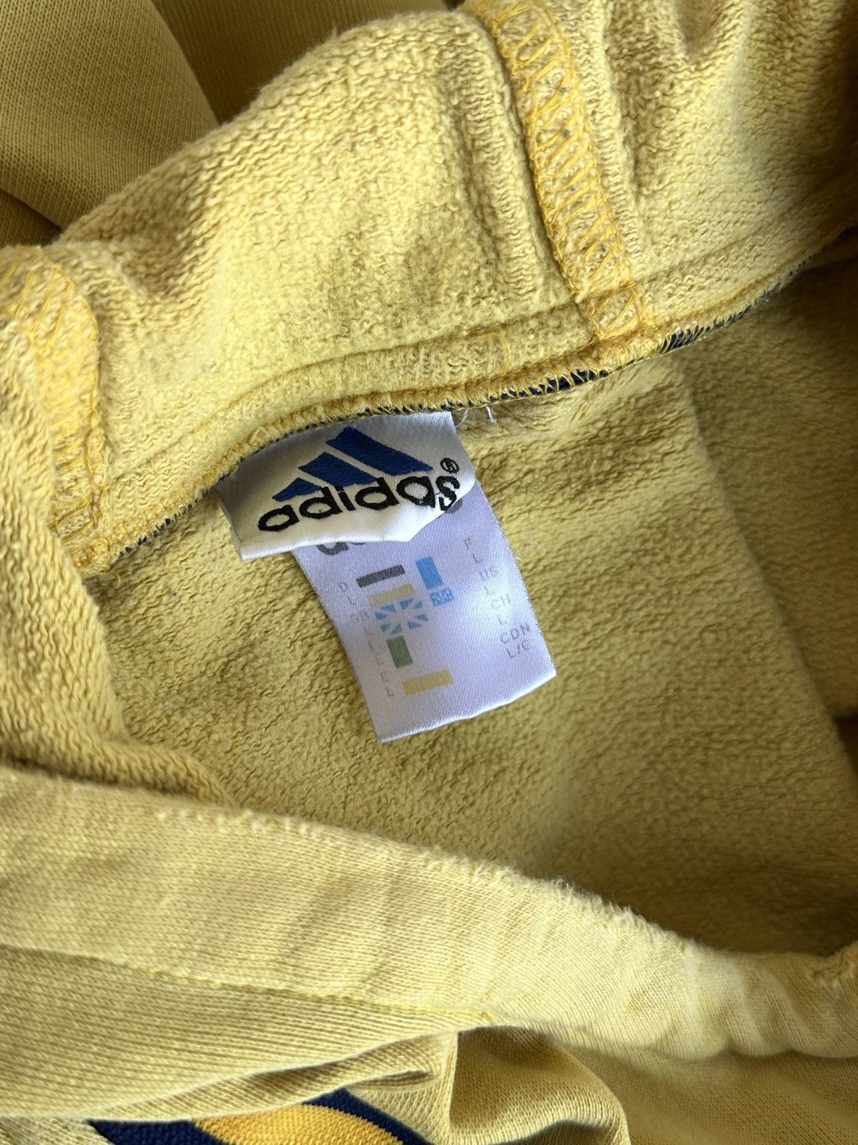 Vintage Vintage 90s Adidas Basketball Yellow Torn Oversized Hoodie Size US L / EU 52-54 / 3 - 14 Thumbnail