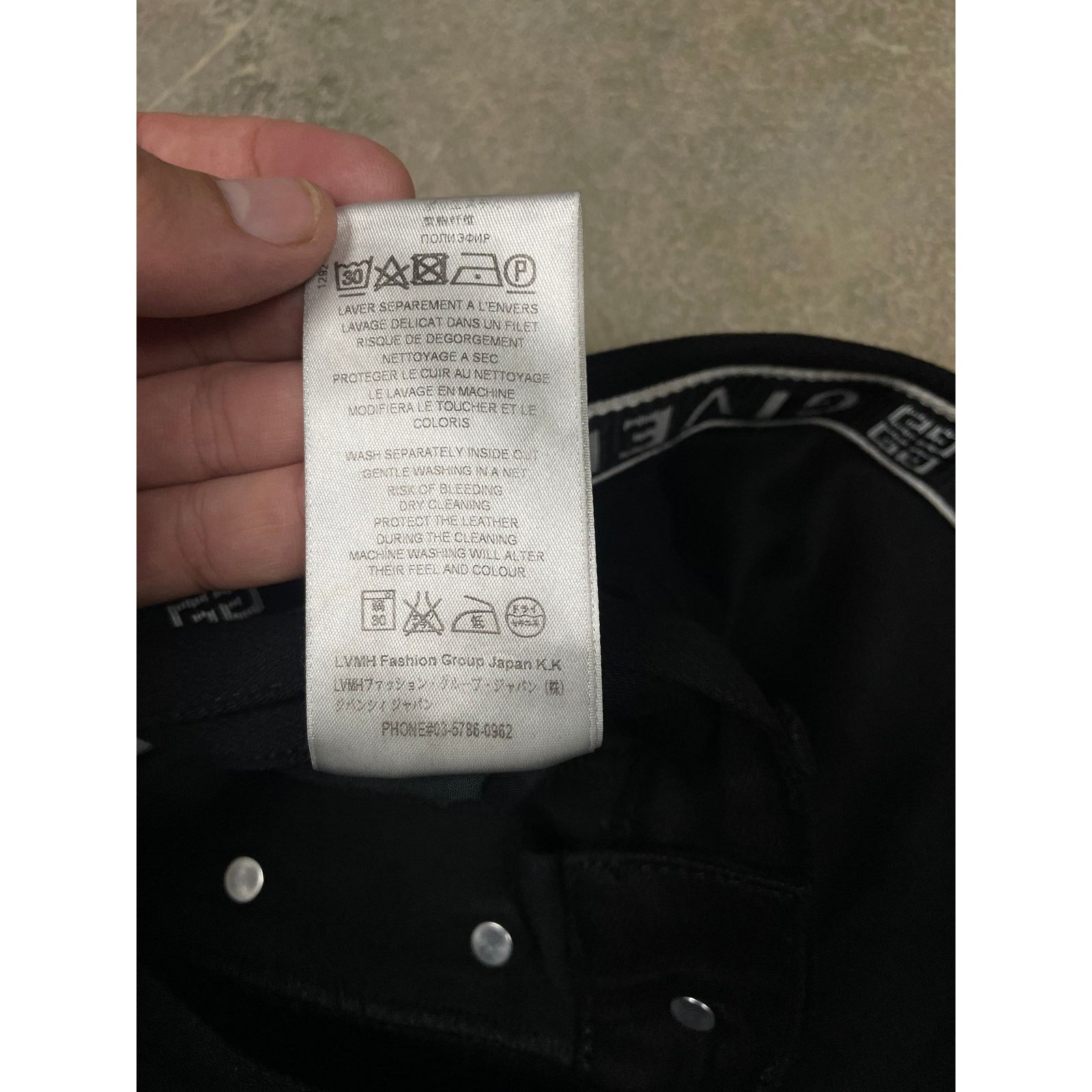 Givenchy Givenchy Pants Black Stripe Used 31 Size US 31 - 5 Thumbnail