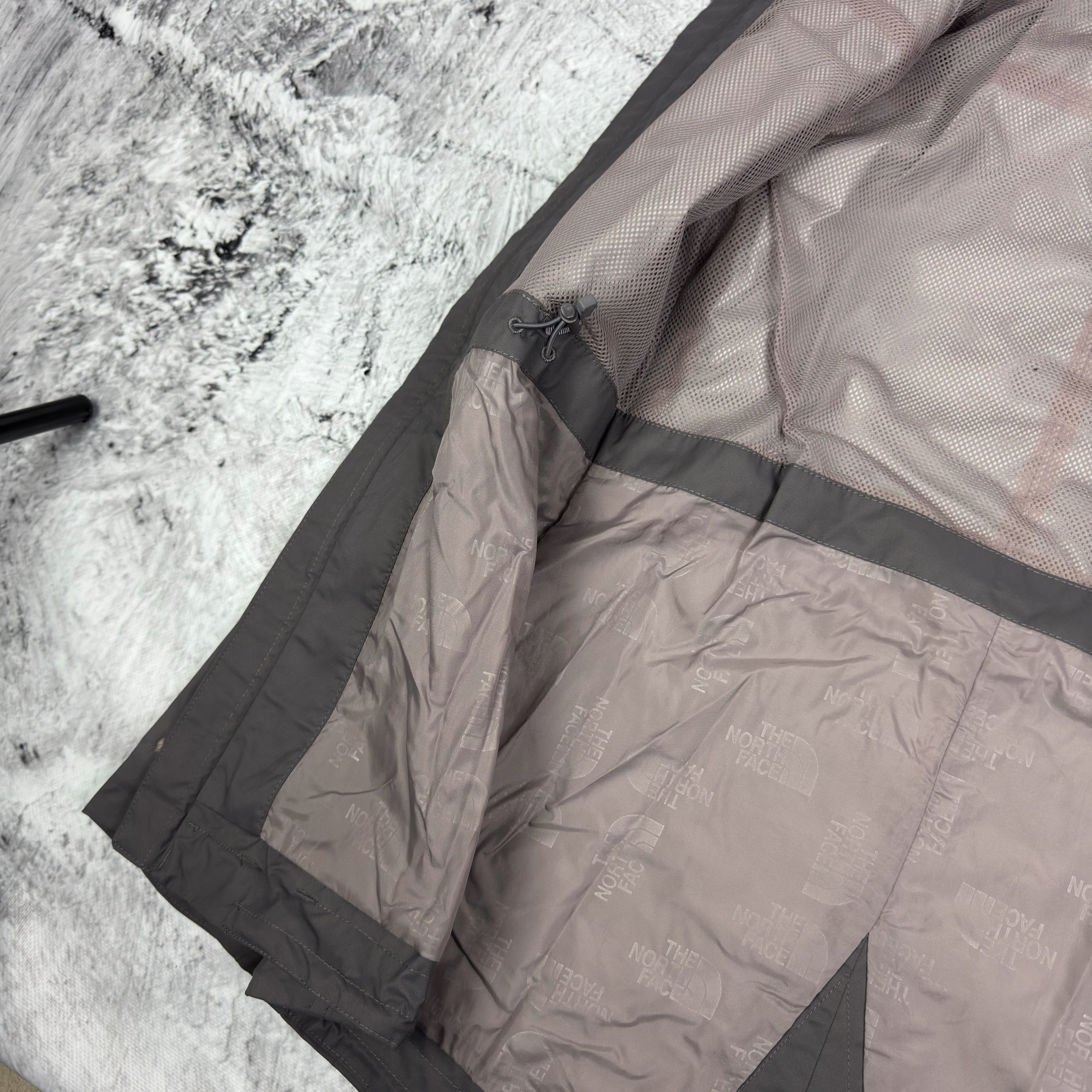 The North Face Dryvent Women's Full Zip Windbreaker Jacket