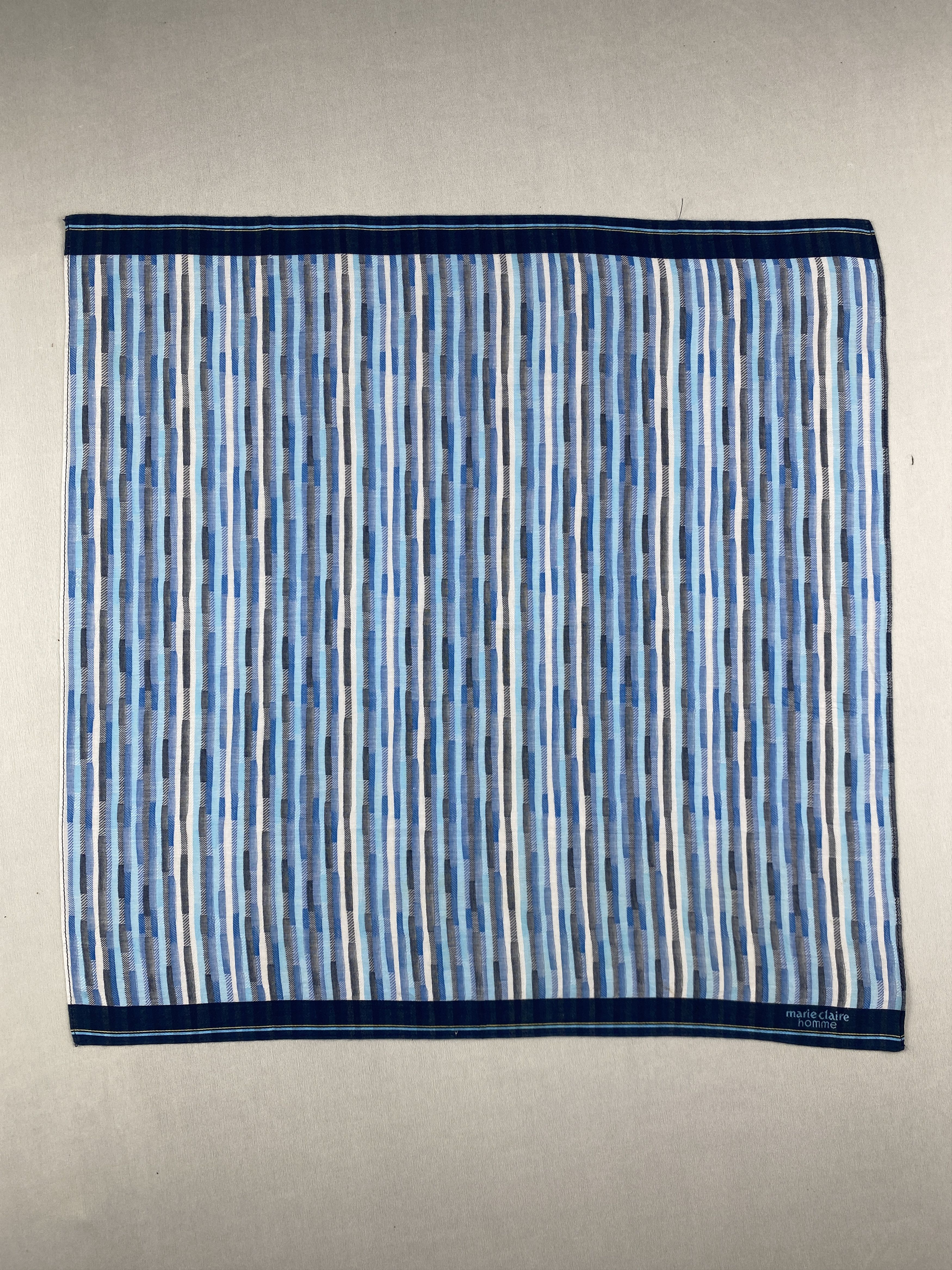 Japanese Brand Vtg Marie Claire Handkerchief Pocket Square Bandana HM0032 Size ONE SIZE - 1 Thumbnail