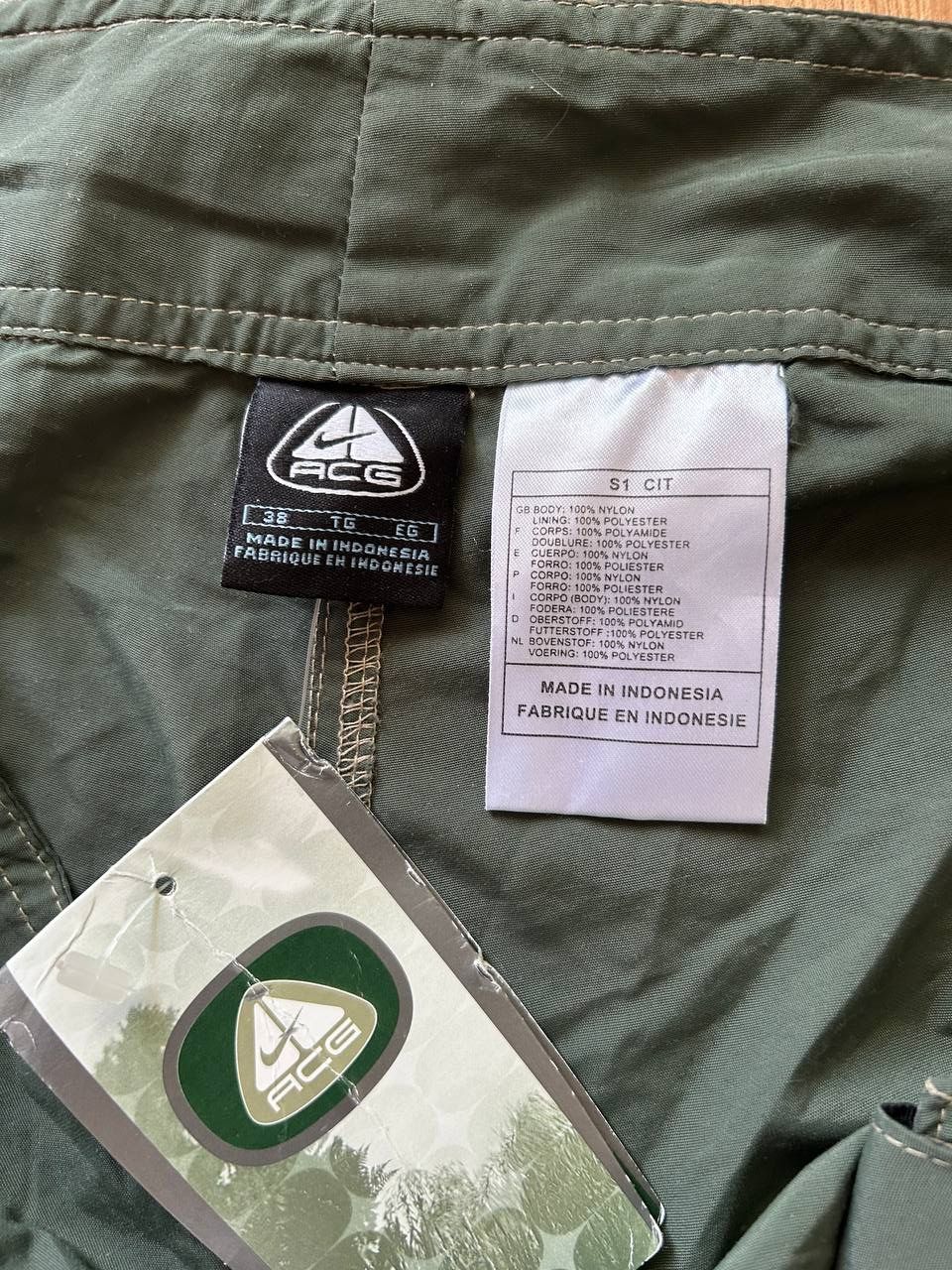 Nike ACG Nike ACG Spring 2001 Green Nylon 4 Pocket Cargo Shorts Size US 38 / EU 54 - 7 Thumbnail