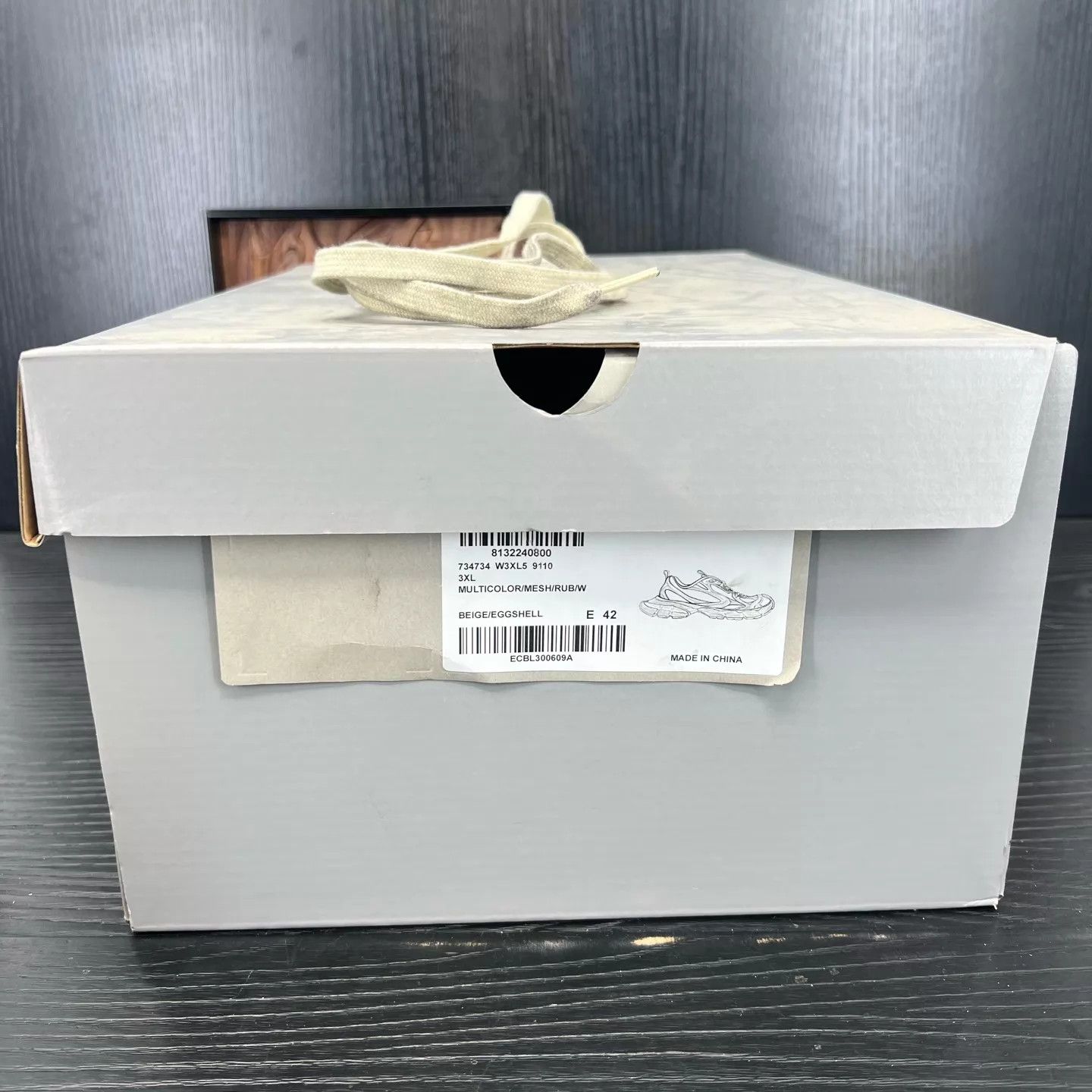 Balenciaga Balenciaga 3XL Champagne Gold 42 Original Box & Accessories Size US 9 / EU 42 - 9 Thumbnail