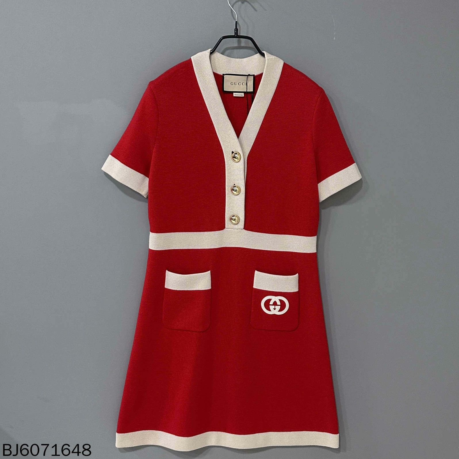 Gucci Gucci Knit Red T-Shirt M Women Size M / US 6-8 / IT 42-44 - 1 Thumbnail