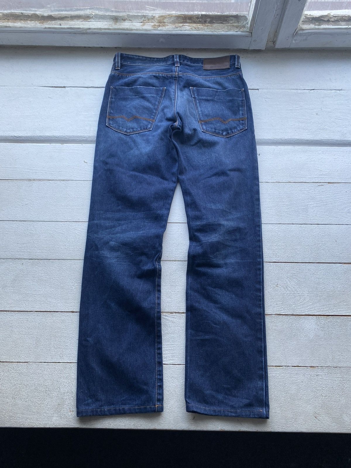 Hugo Boss 00s Y2K Hugo Boss Orange 63 Slim Fit Denim Jeans W31 L31 Size US 31 - 9 Thumbnail