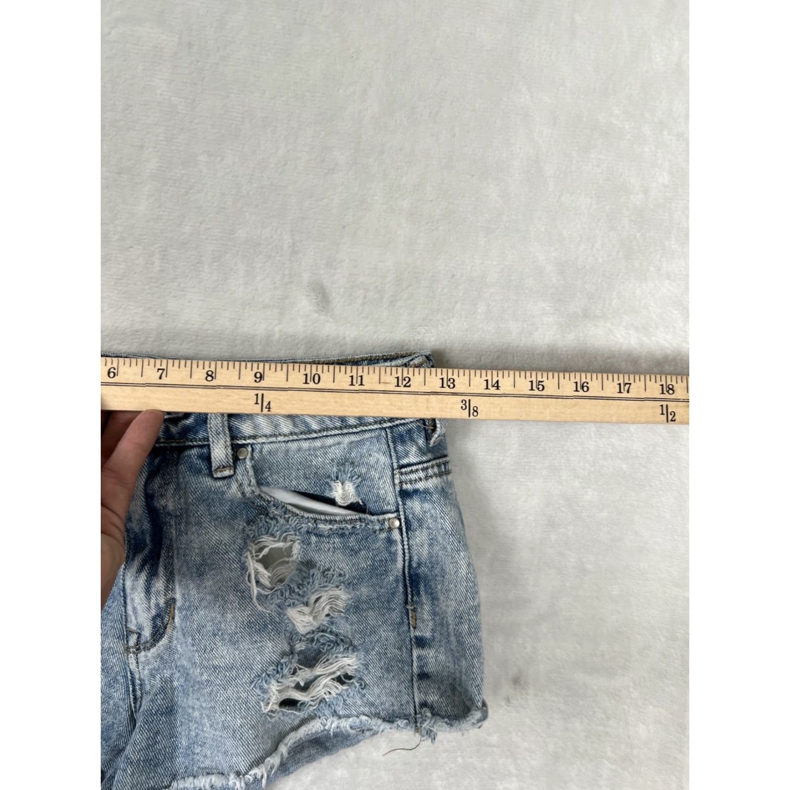 Pacsun PacSun Denim Jean Shorts Women's 24 Blue Distressed Festival Cutoff Frayed Shirt? Size 42" / US 20 - 6 Thumbnail