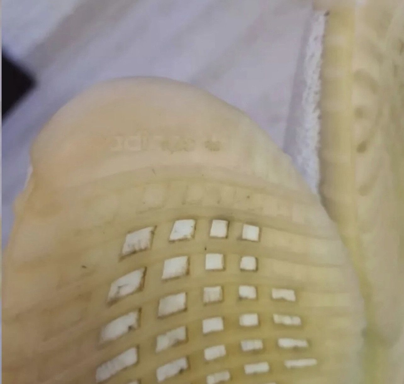 Adidas Adidas Yeezy Boost 350 V2 “White” (CP9366) – Size US 12 Size US 12 / EU 45 - 12 Thumbnail