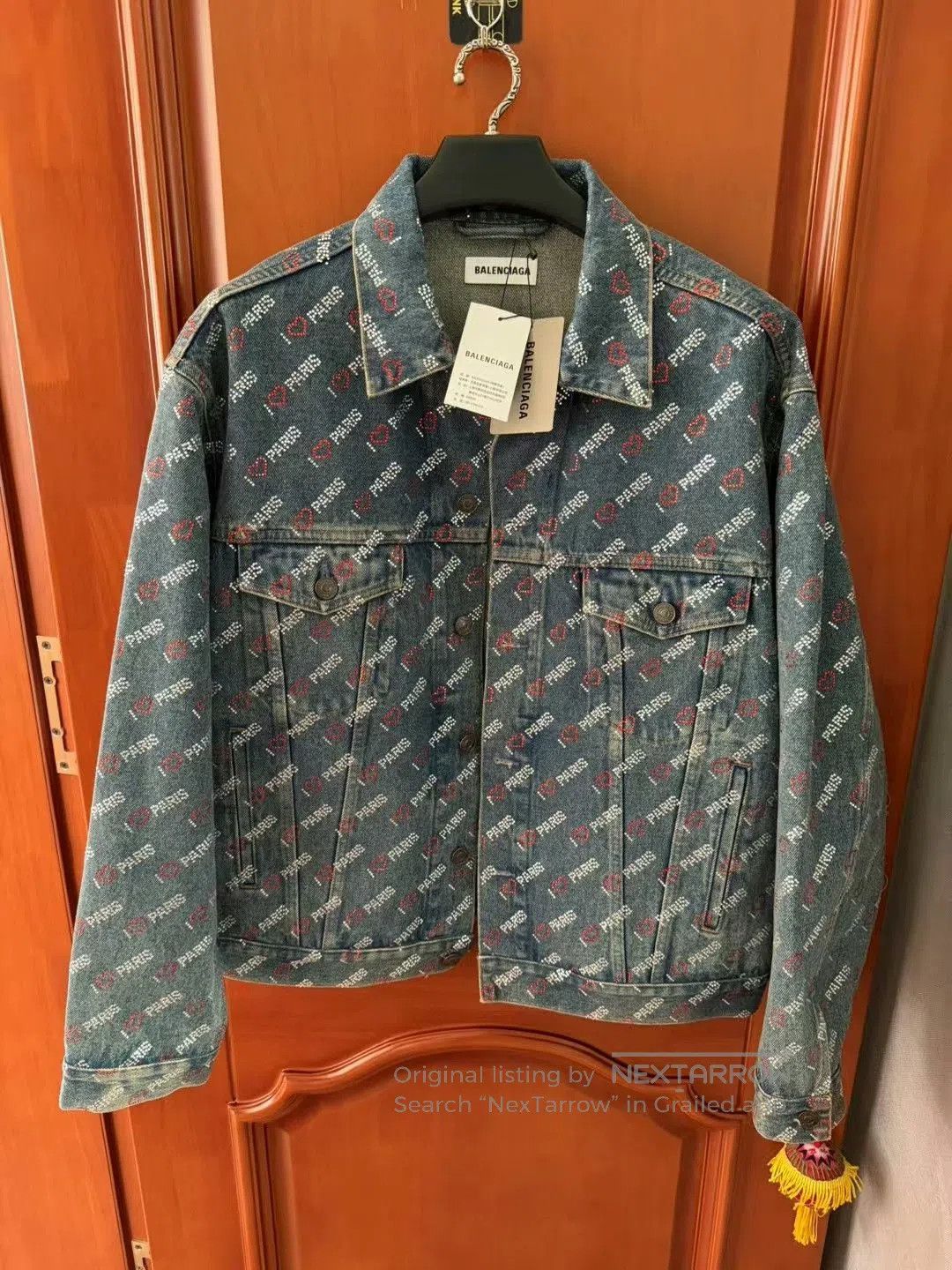 Balenciaga balenciaga logo printed denim jacket. Size US M / EU 48-50 / 2 - 1 Thumbnail