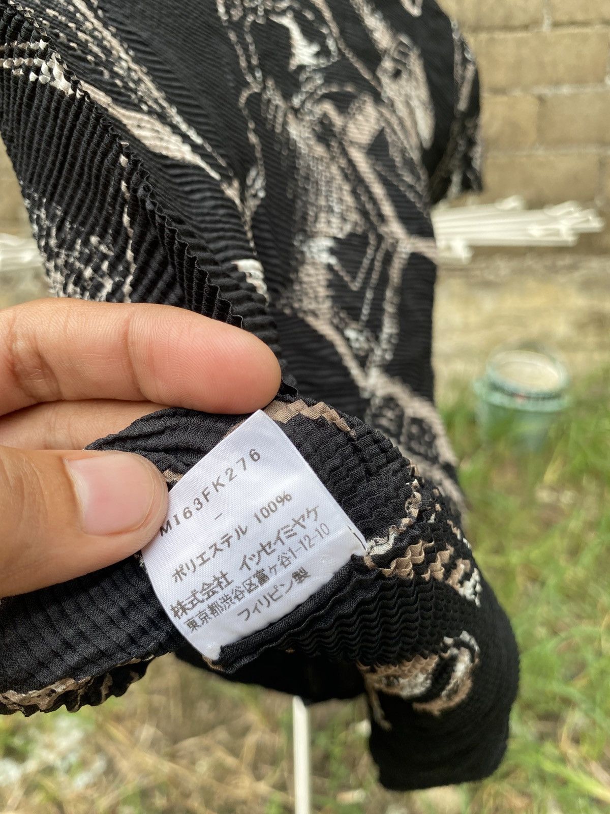 Issey Miyake SS10 issey miyake me abstract print pleated