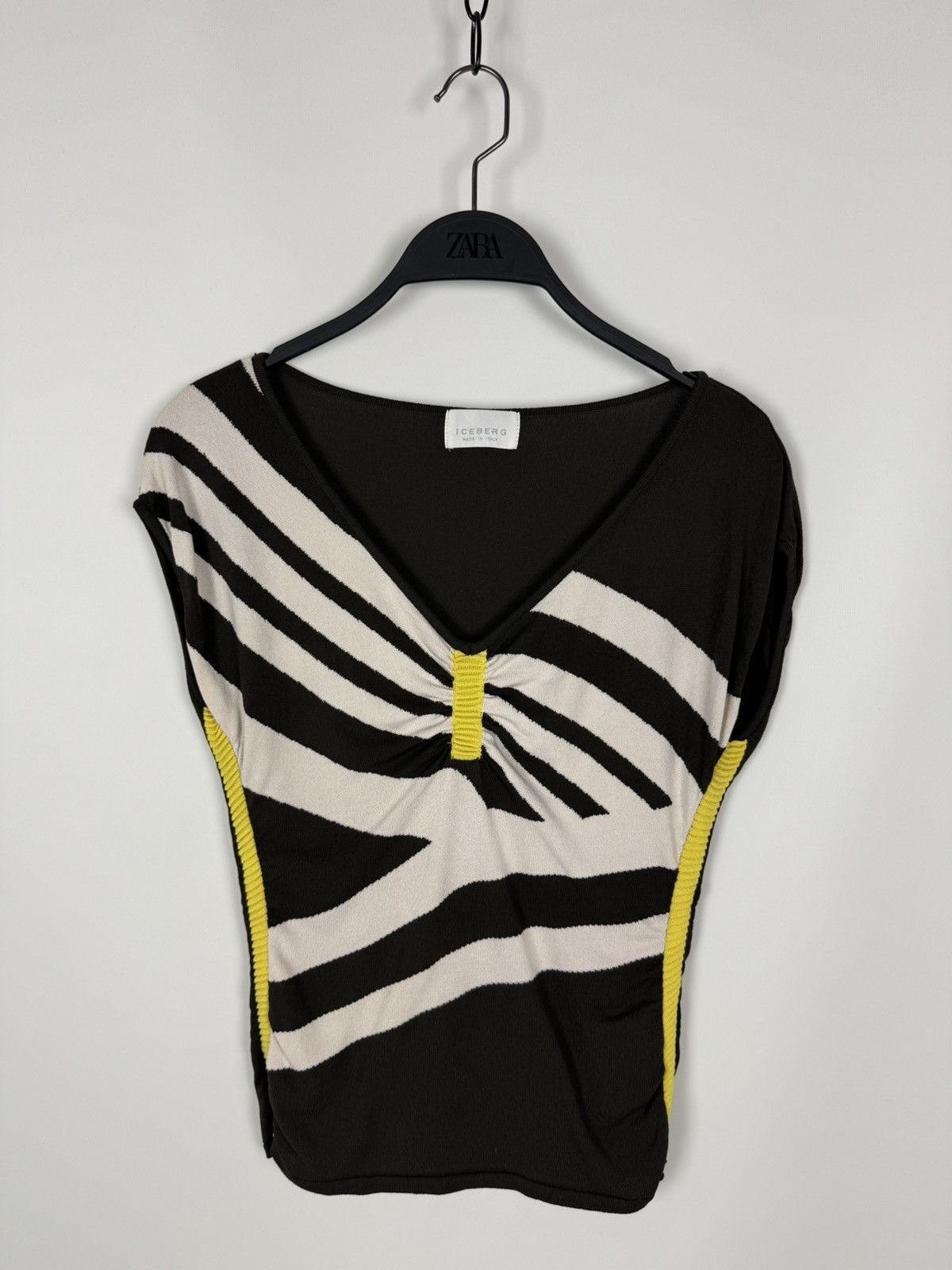Iceberg Iceberg V-Neck Viscose Blend Sleeveless Size XS / US 0-2 / IT 36-38 - 3 Thumbnail