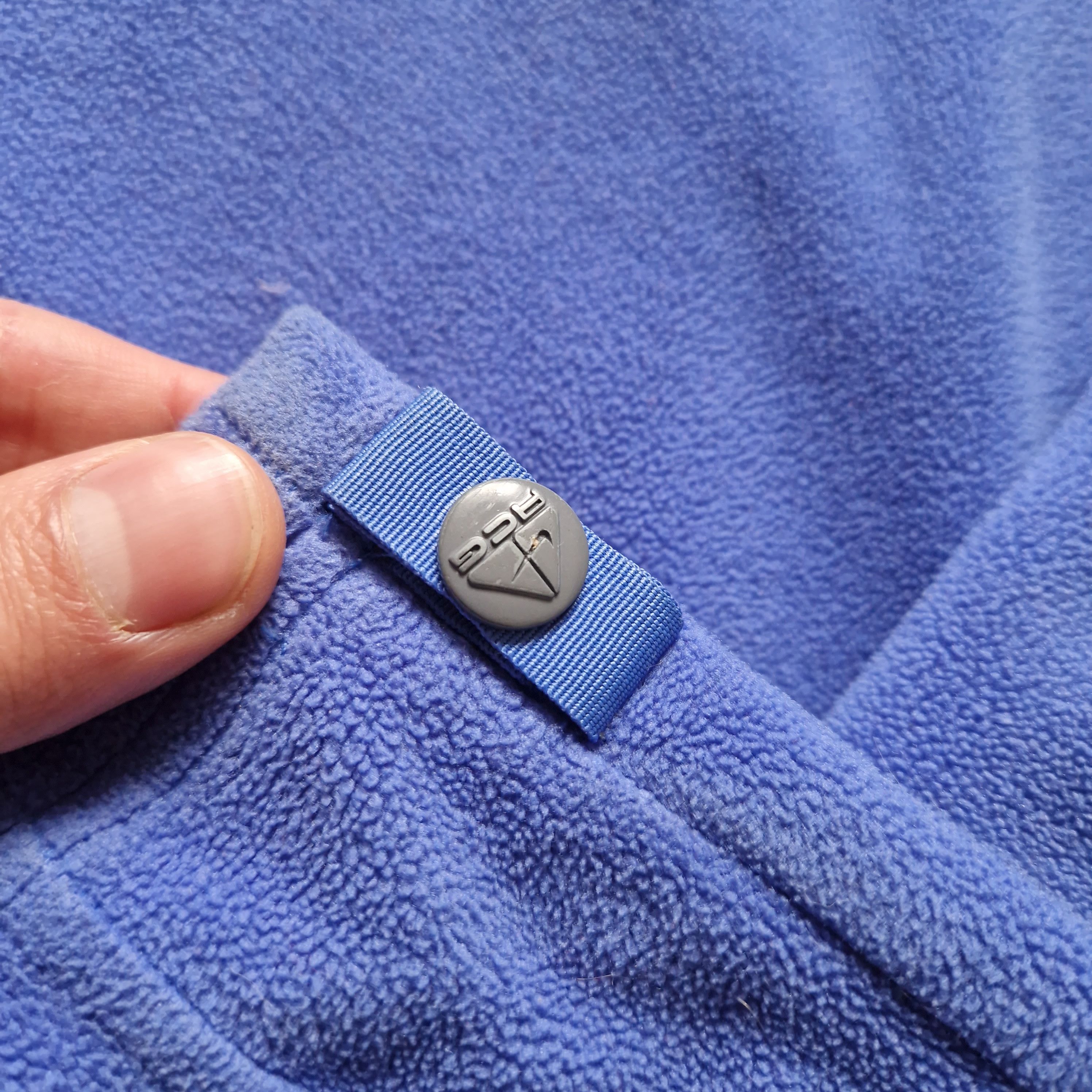 Nike ACG Vintage Nike ACG Therma-Fit Fleece Jacket Size US L / EU 52-54 / 3 - 5 Thumbnail