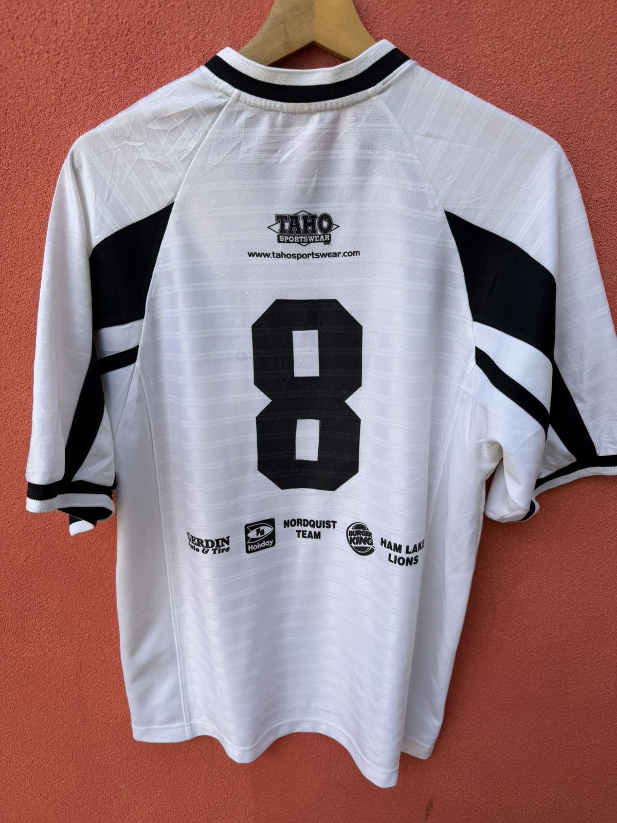 Nike Metro Soccer SC x Number 8 Size US L / EU 52-54 / 3 - 9 Thumbnail