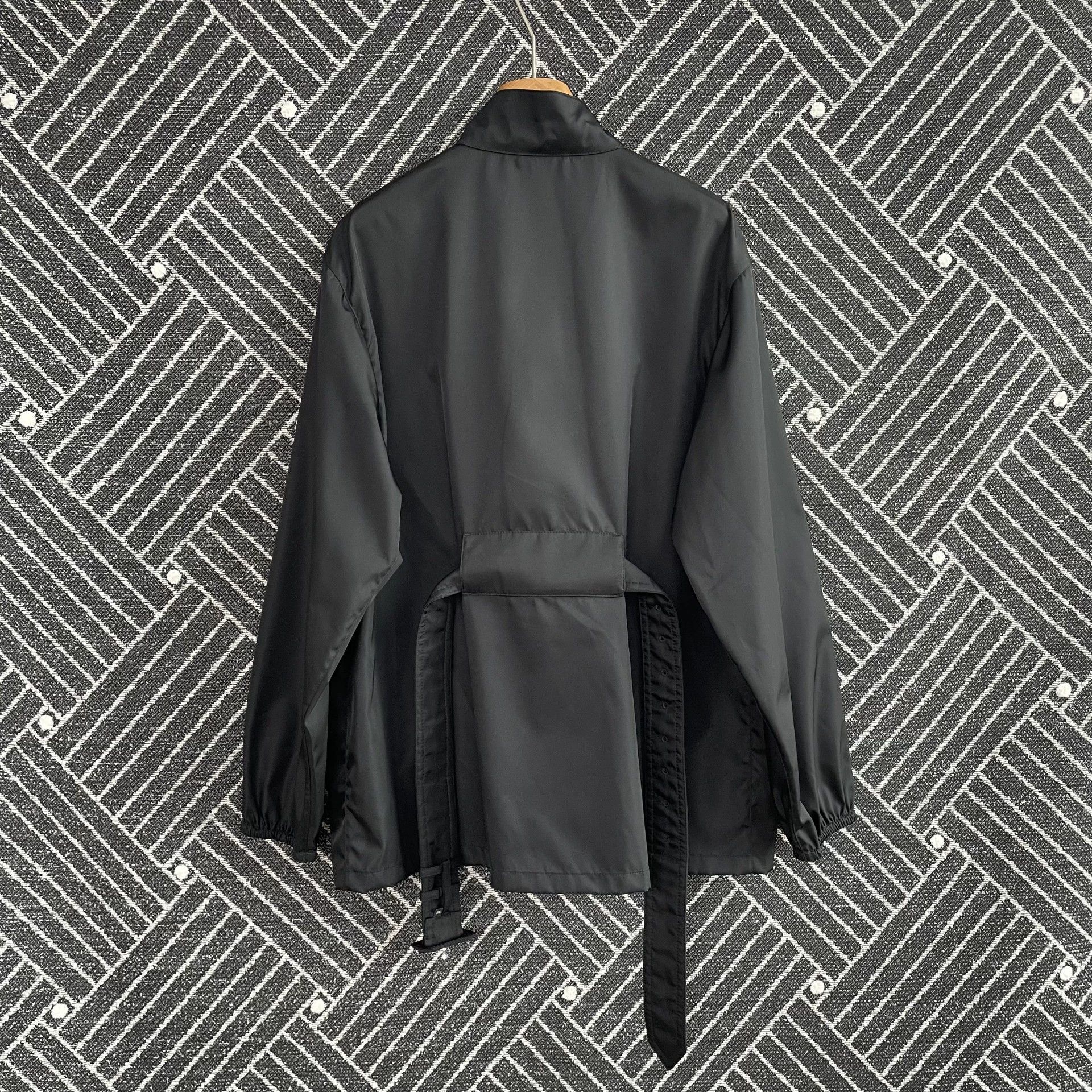 Prada PRADA SS23 Logo - Stand Collar Waist Jacket Women's Black 38 Size XS / US 0-2 / IT 36-38 - 2 Thumbnail
