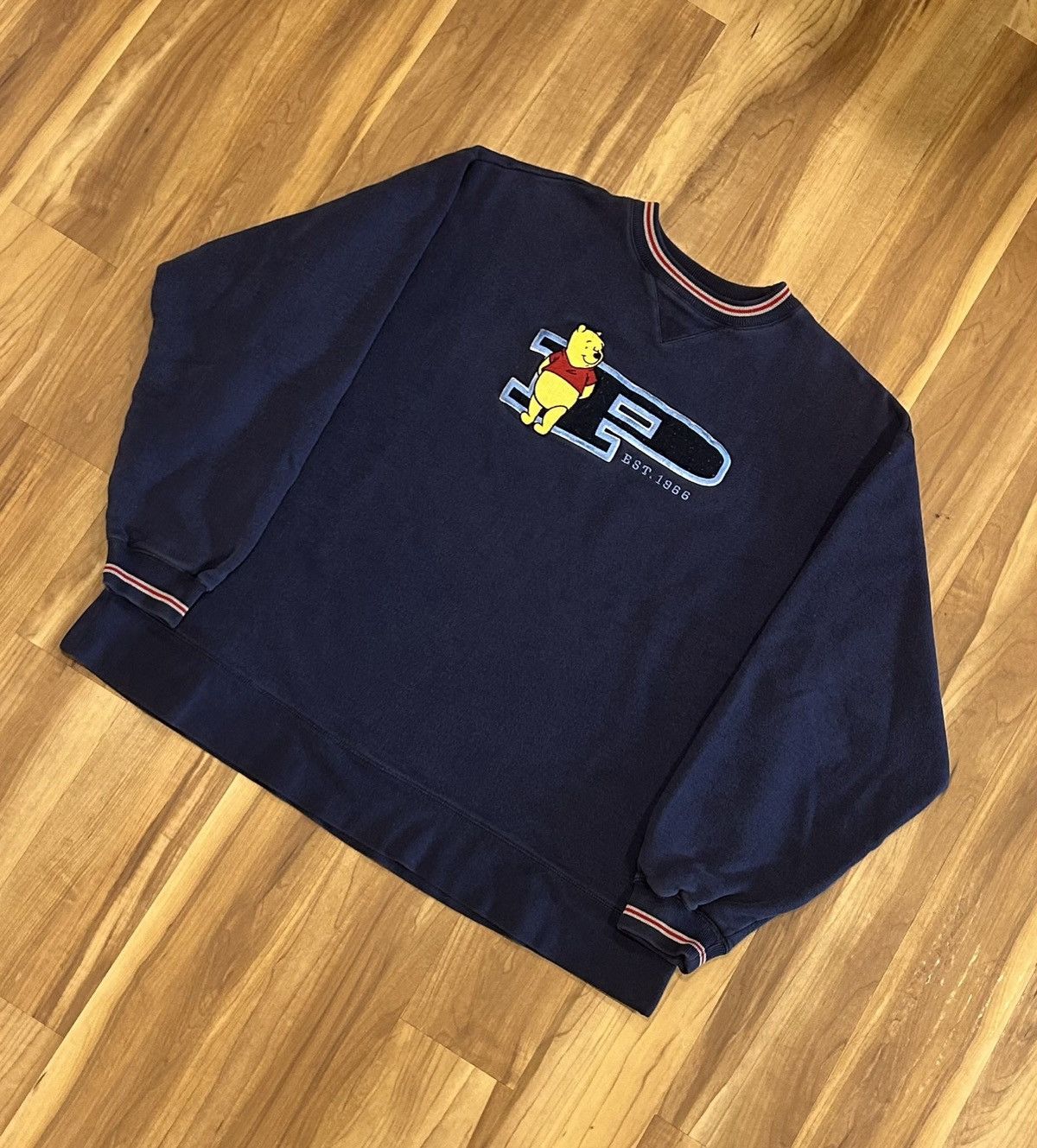 Disney Vintage Winnie the Pooh crewneck Size US XL / EU 56 / 4 - 2 Thumbnail