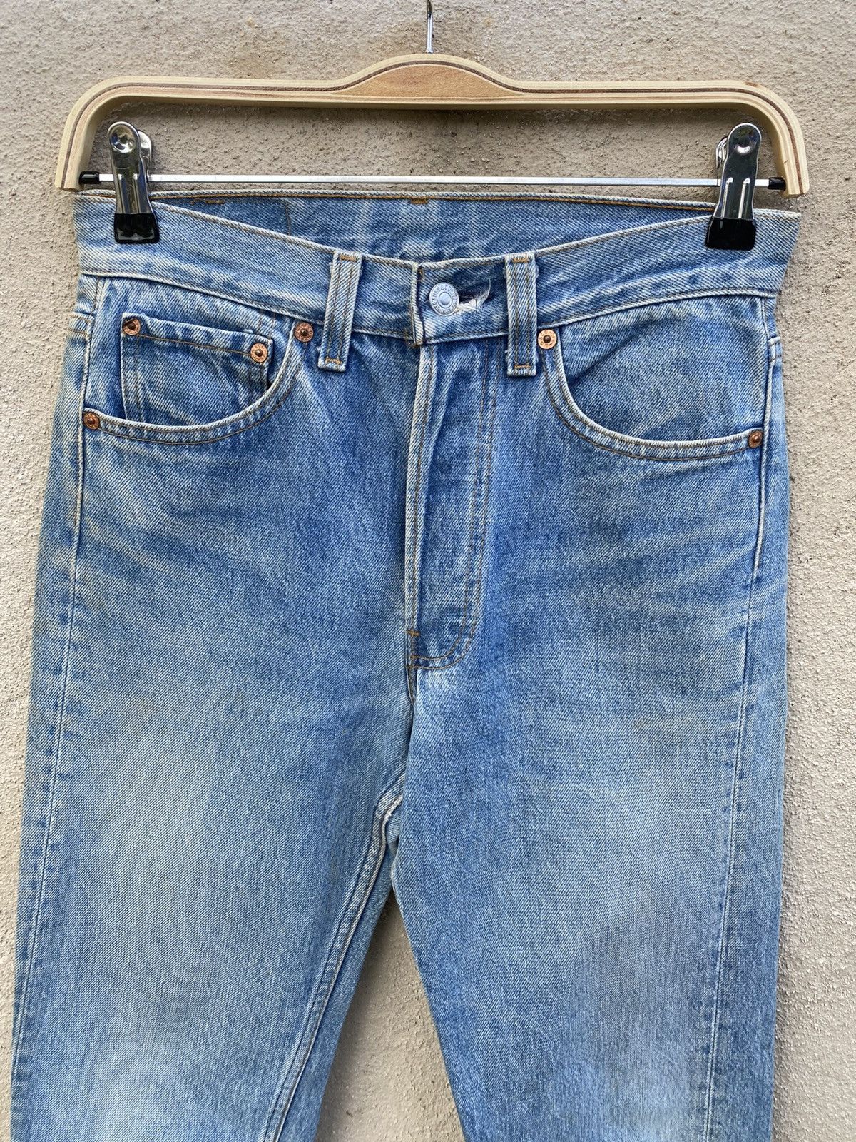 Levi's × Levi's Vintage Clothing × Vintage W28x29 vintage levi's 501 made in USA 90s Size US 28 / EU 44 - 5 Thumbnail