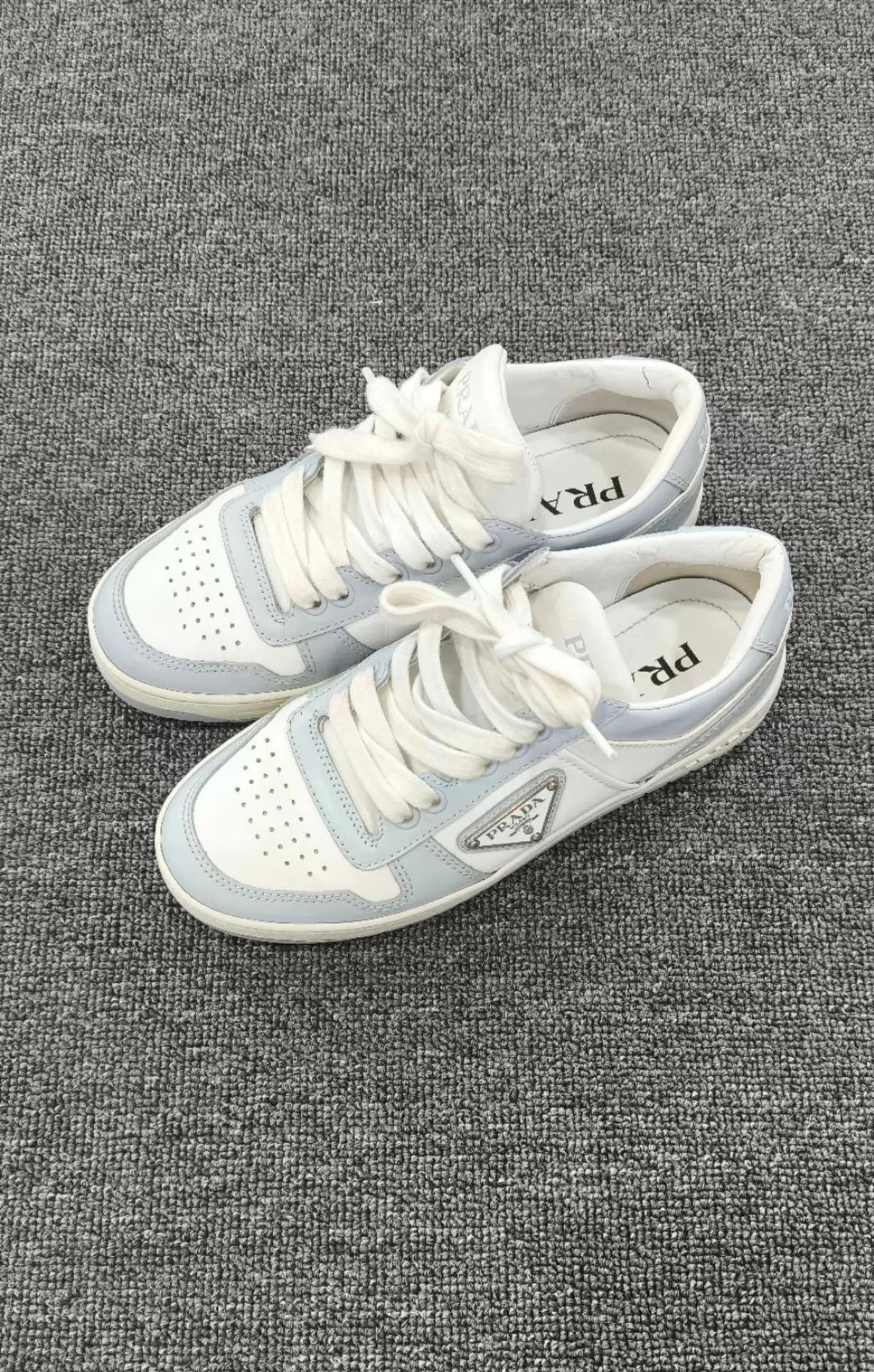 Prada Prada Downtown Ice Blue Metal Triangle Logo Sneakers 35.5 Size US 5 / IT 35 - 1 Thumbnail