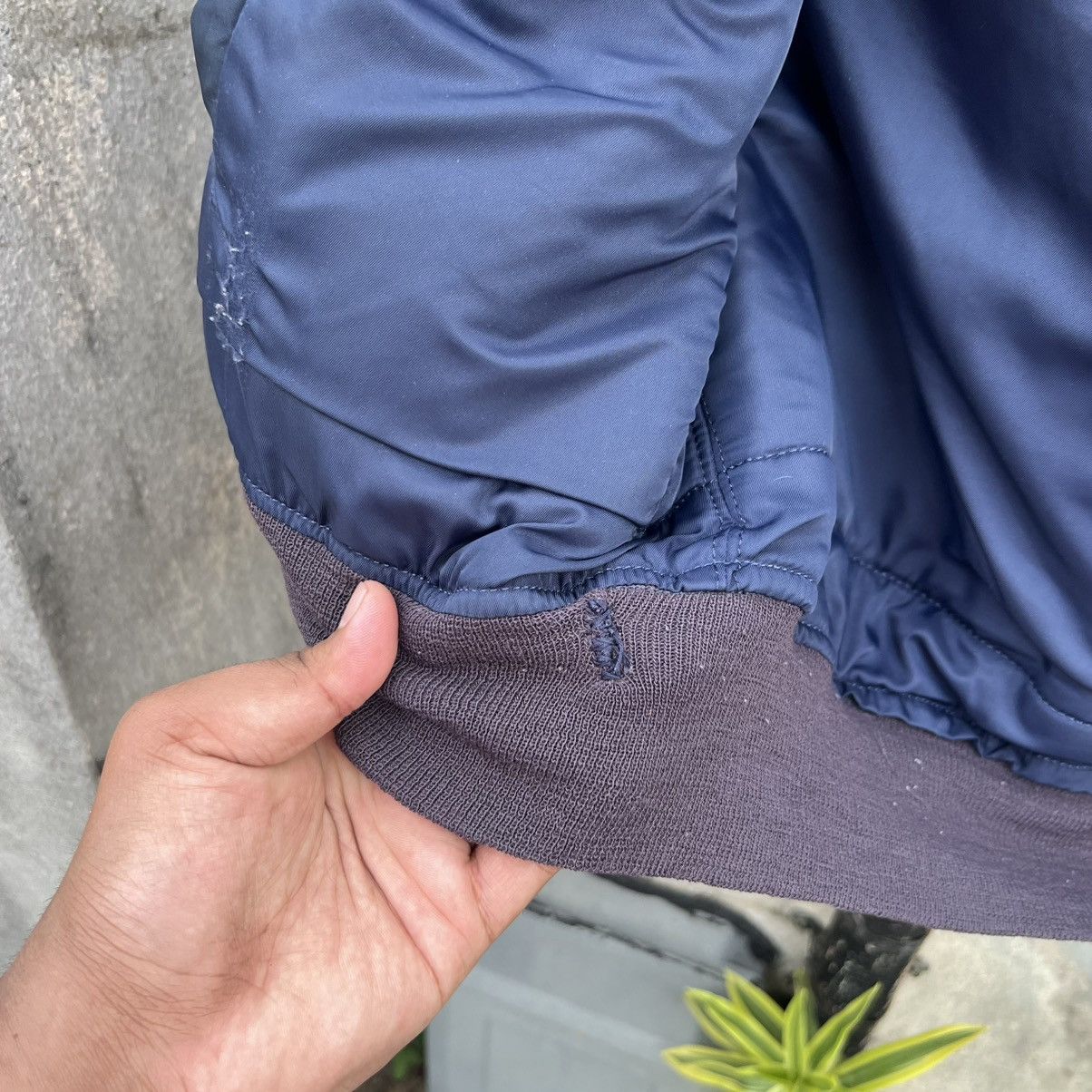 Buzz Rickson's “VINTAGE” BUZZ RICKSON’S TRASHED B-15C BOMBER JACKET Size US S / EU 44-46 / 1 - 13 Thumbnail