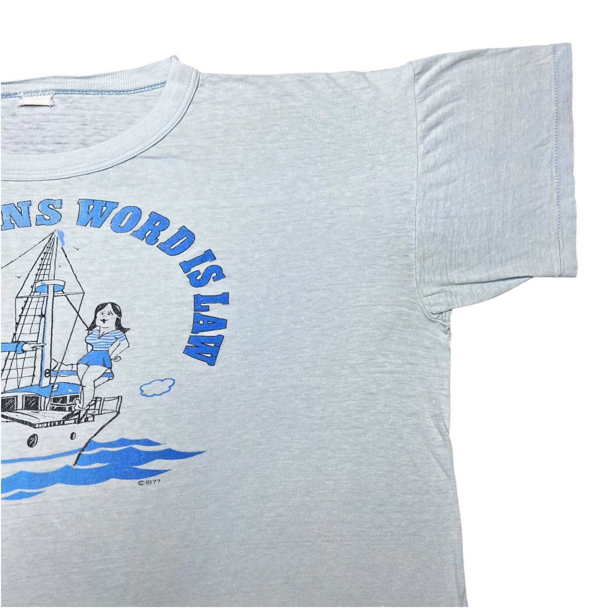 Vintage Vintage 1977 The Captains Word Is Law Kinky Fisherman Tee Size US L / EU 52-54 / 3 - 9 Thumbnail