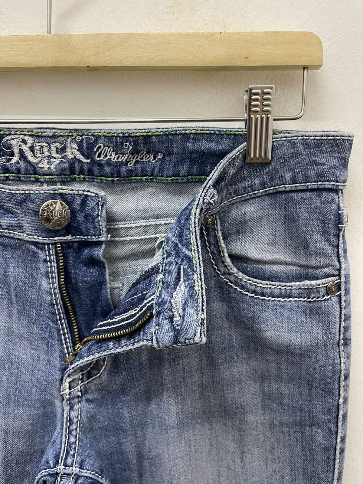 Wrangler Rare Vintage ROCK 47 By Wrangler Ultra Low Rise Flare Size US 31 - 14 Thumbnail