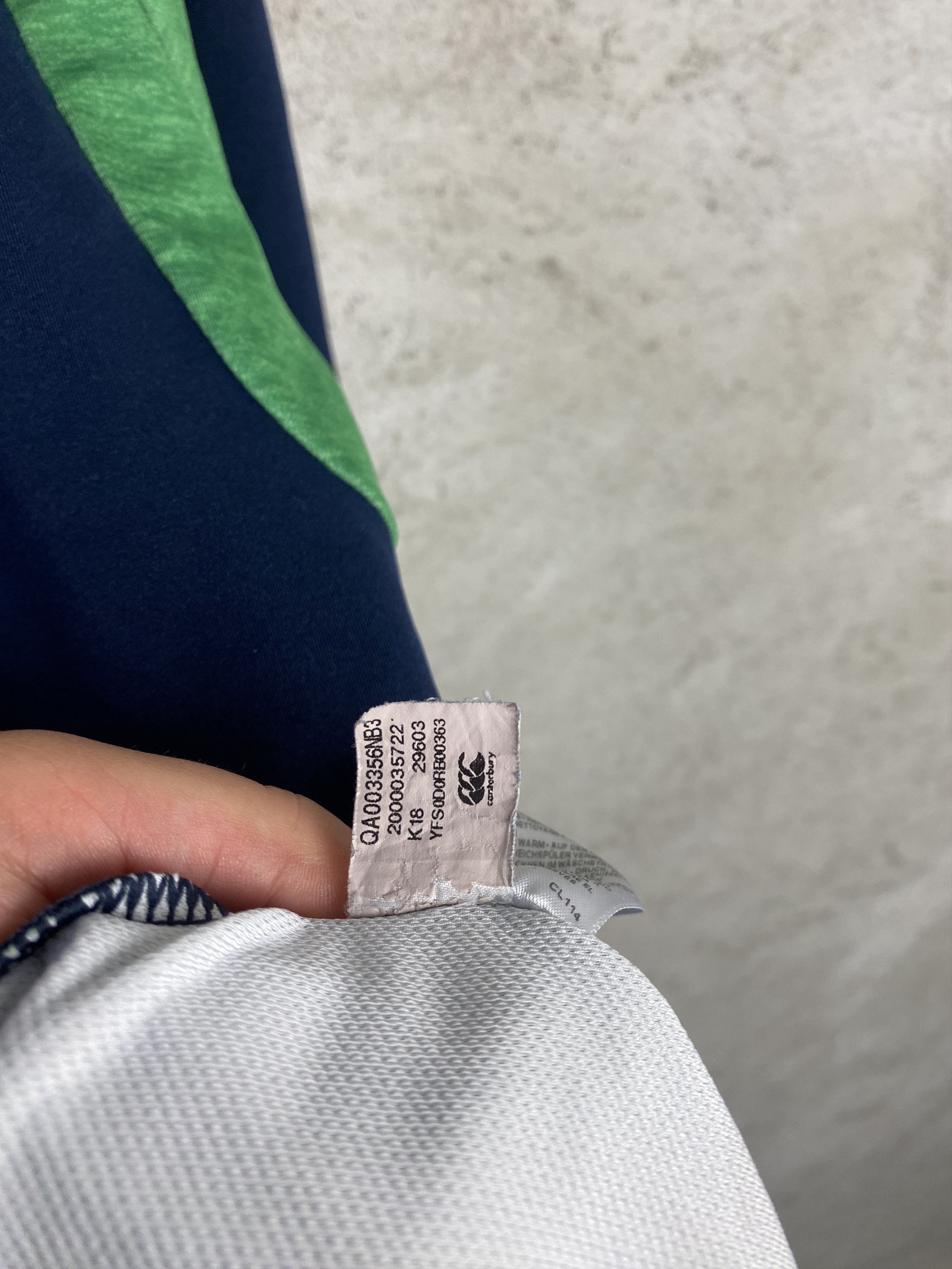 Canterbury of New Zealand Canterbury irfu ireland jersey ls rugby sport blokecore Size US S / EU 44-46 / 1 - 6 Thumbnail