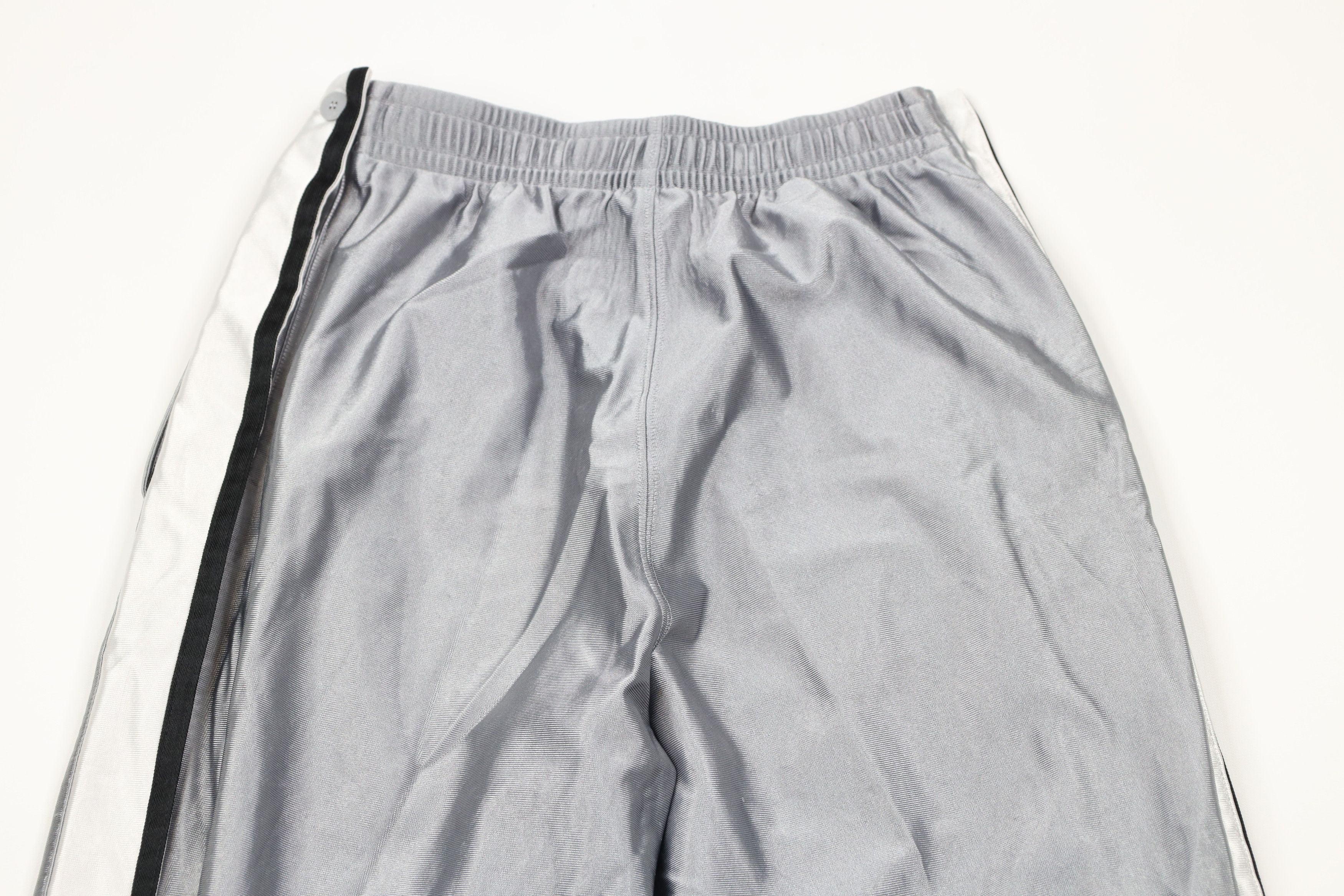 Adidas × Vintage Vintage Adidas Striped Wide Leg Tearaway Sweatpants Silver Size US 32 / EU 48 - 10 Thumbnail