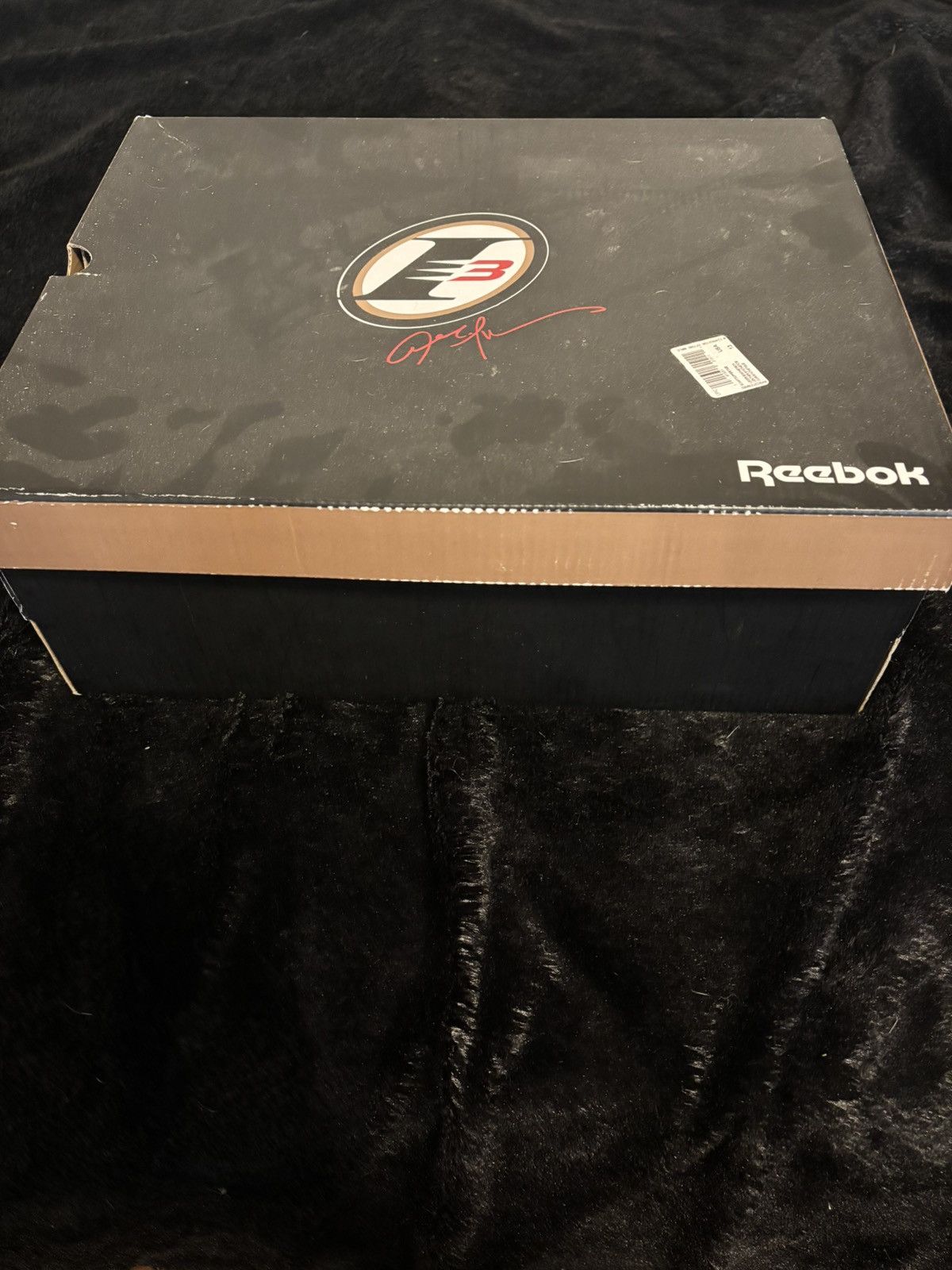 Reebok Reebok question mid “respect my shine” Size US 12 / EU 45 - 8 Thumbnail