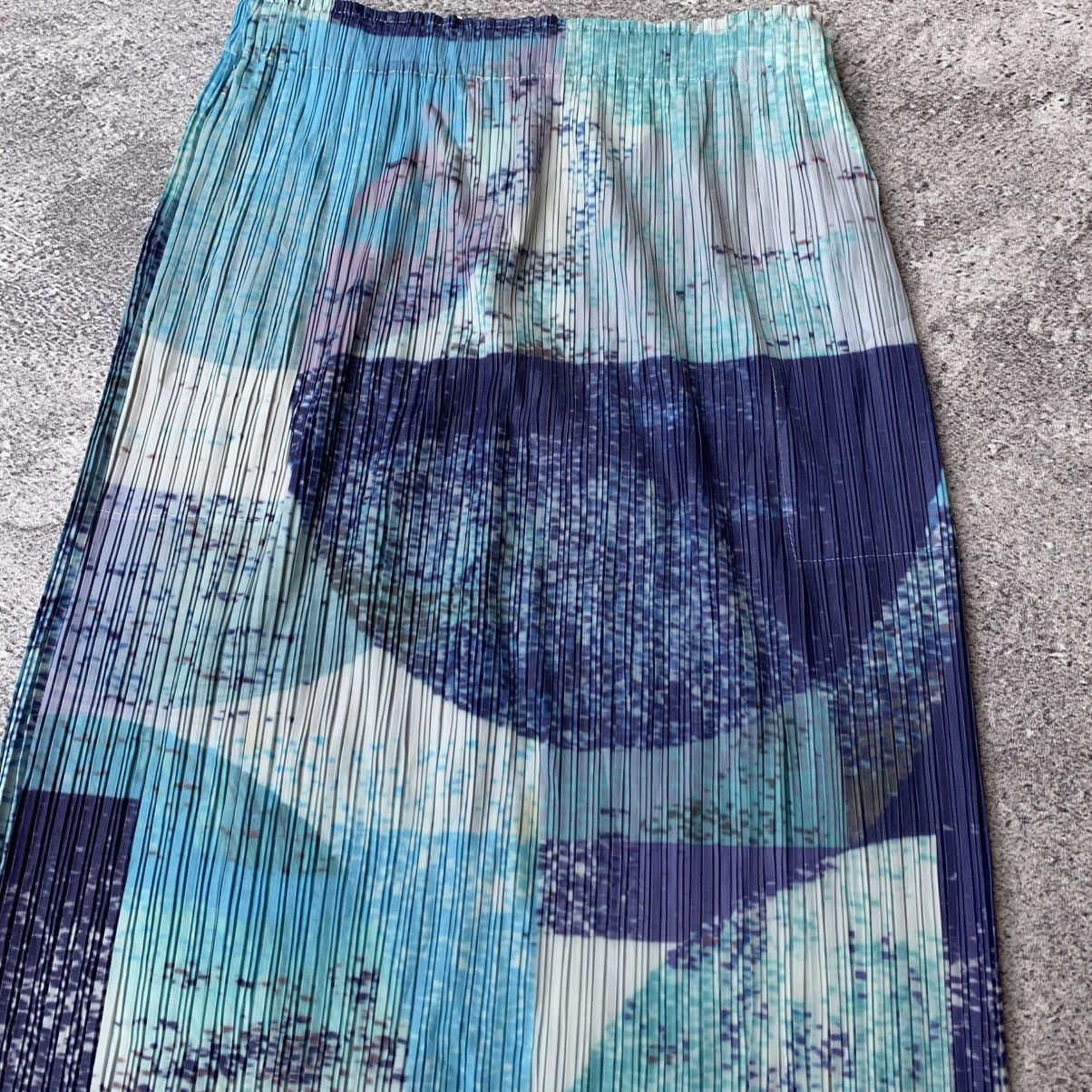 Pleats Please Issey Miyake Pleats Please Issey Miyake Skirts Size 28" / US 6 / IT 42 - 4 Thumbnail