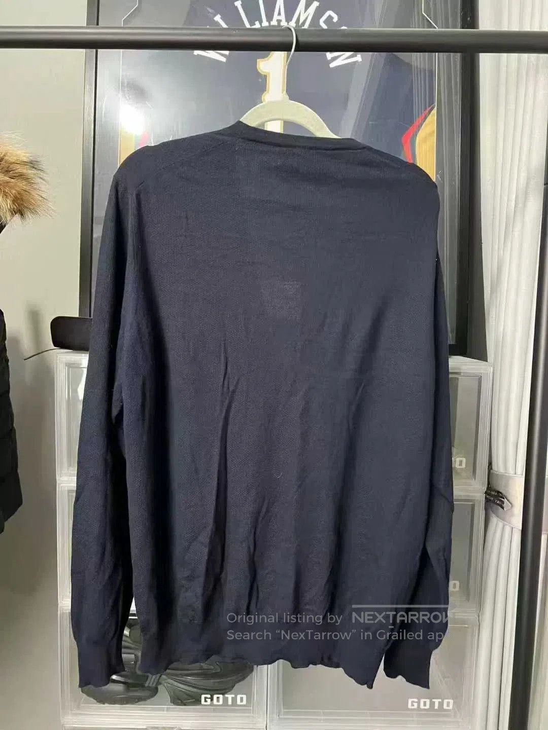 Loro Piana navy knitted cardigan from Loro Piana. Size L / US 10 / IT 46 - 2 Thumbnail