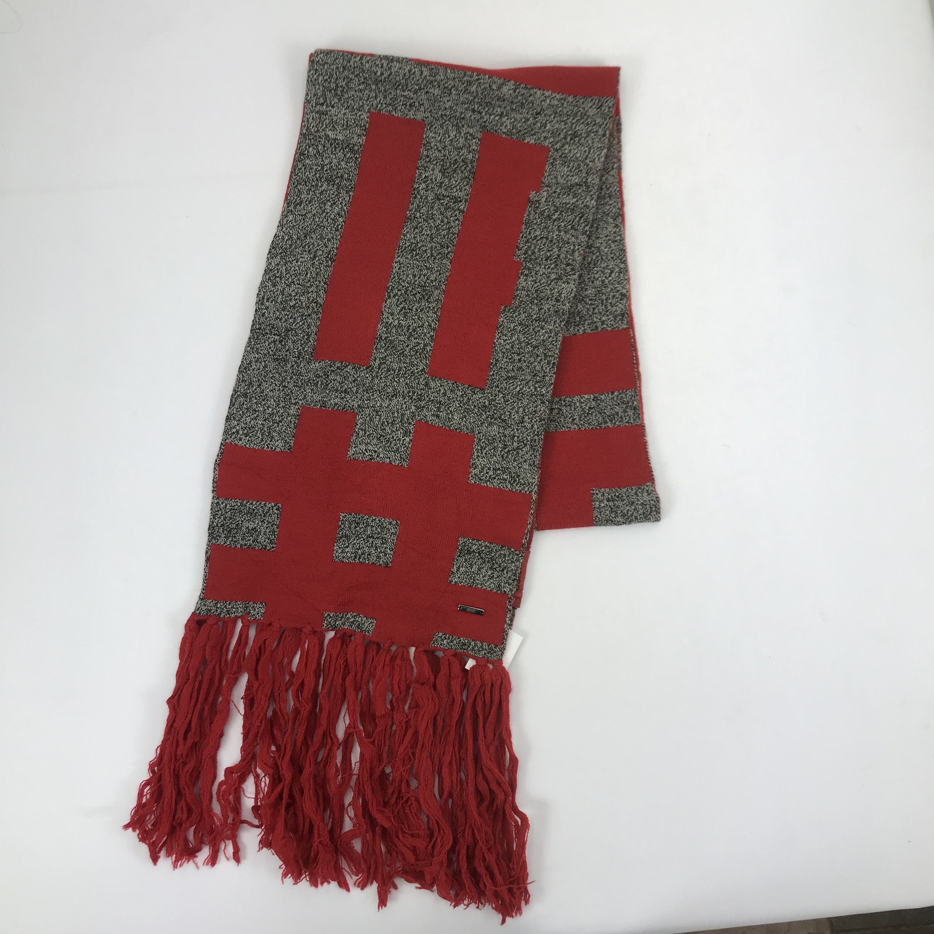 Hugo Boss Vintage Hugo Boss Scarf Ribbed Knit Muffler Winter Wool Size ONE SIZE - 3 Thumbnail