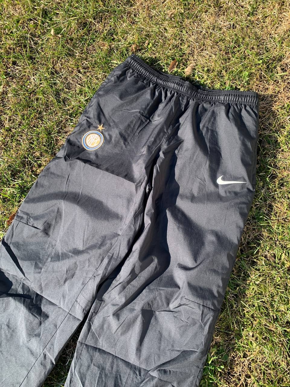 Nike Vintage Nike FC Inter Soccer nylon parachute pants Size S Size US 30 / EU 46 - 2 Thumbnail