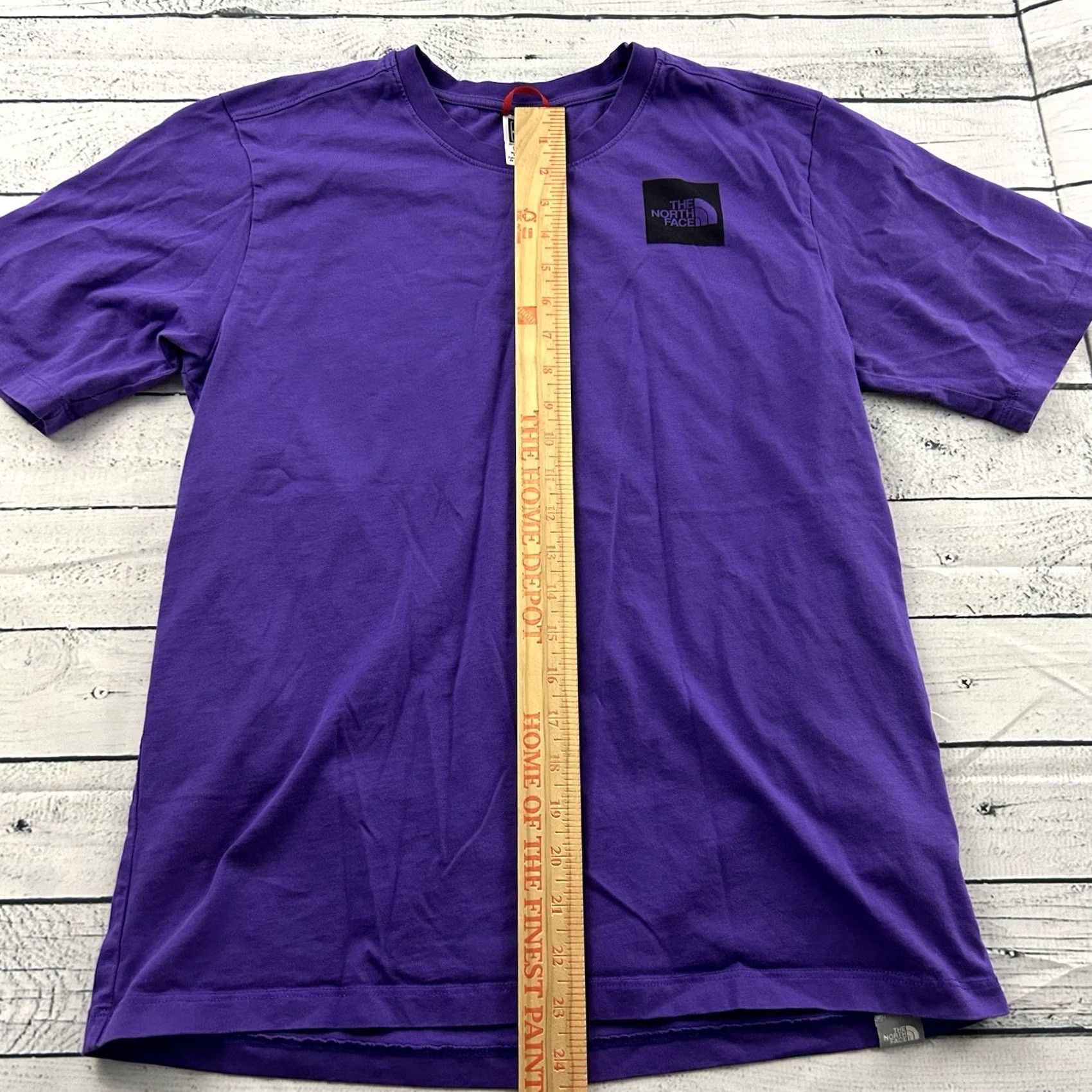 The North Face The North Face Short Sleeve T Shirt Women's Medium Purple Size M / US 6-8 / IT 42-44 - 4 Thumbnail