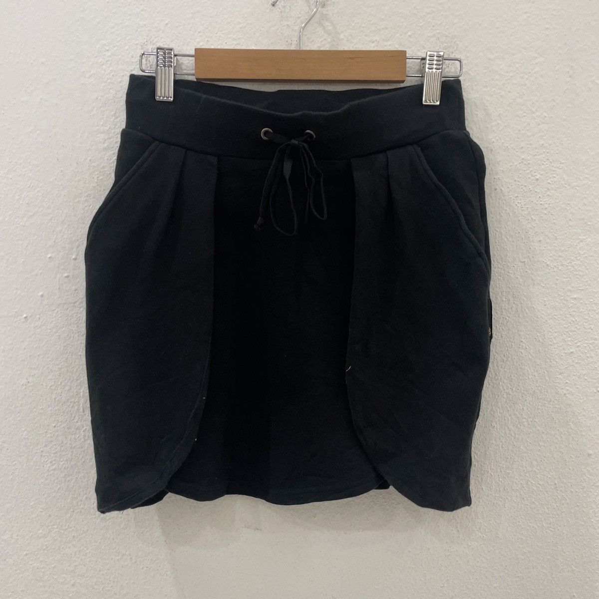 image of Vintage Stussy Mini Skirt in Black, Women's (Size 27)