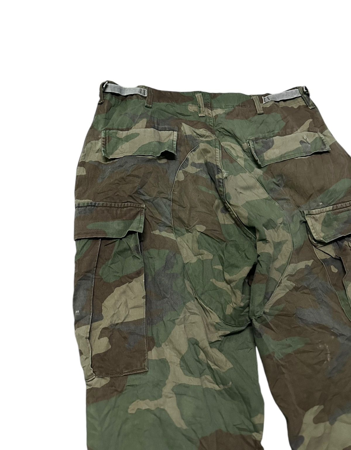 Vintage Vintage army camo cargo pants size 34 Size US 34 / EU 50 - 12 Thumbnail