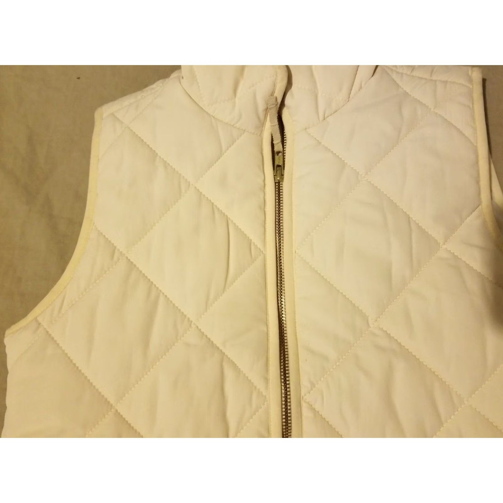 J.Crew J.Crew Vest Womens XS Cream Full Zip Down Puffer Size XS / US 0-2 / IT 36-38 - 2 Thumbnail