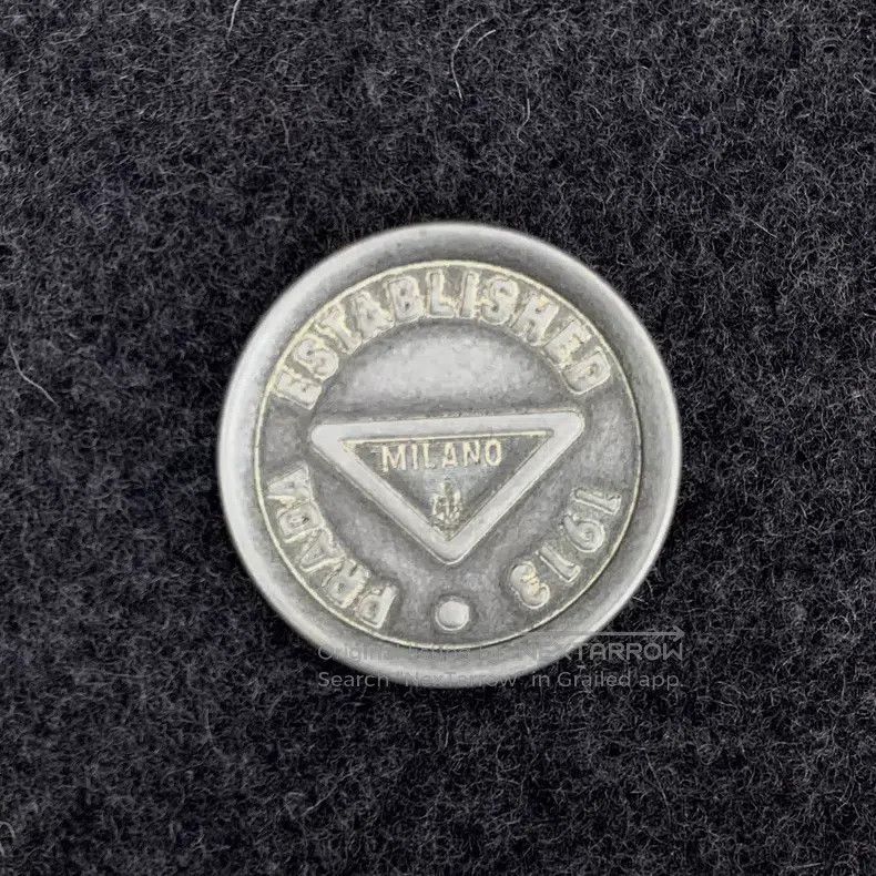 Prada Prada Dark gray woollen silhouette silver coin long-sleeve Size XXS / US 00 / IT 34 - 5 Thumbnail
