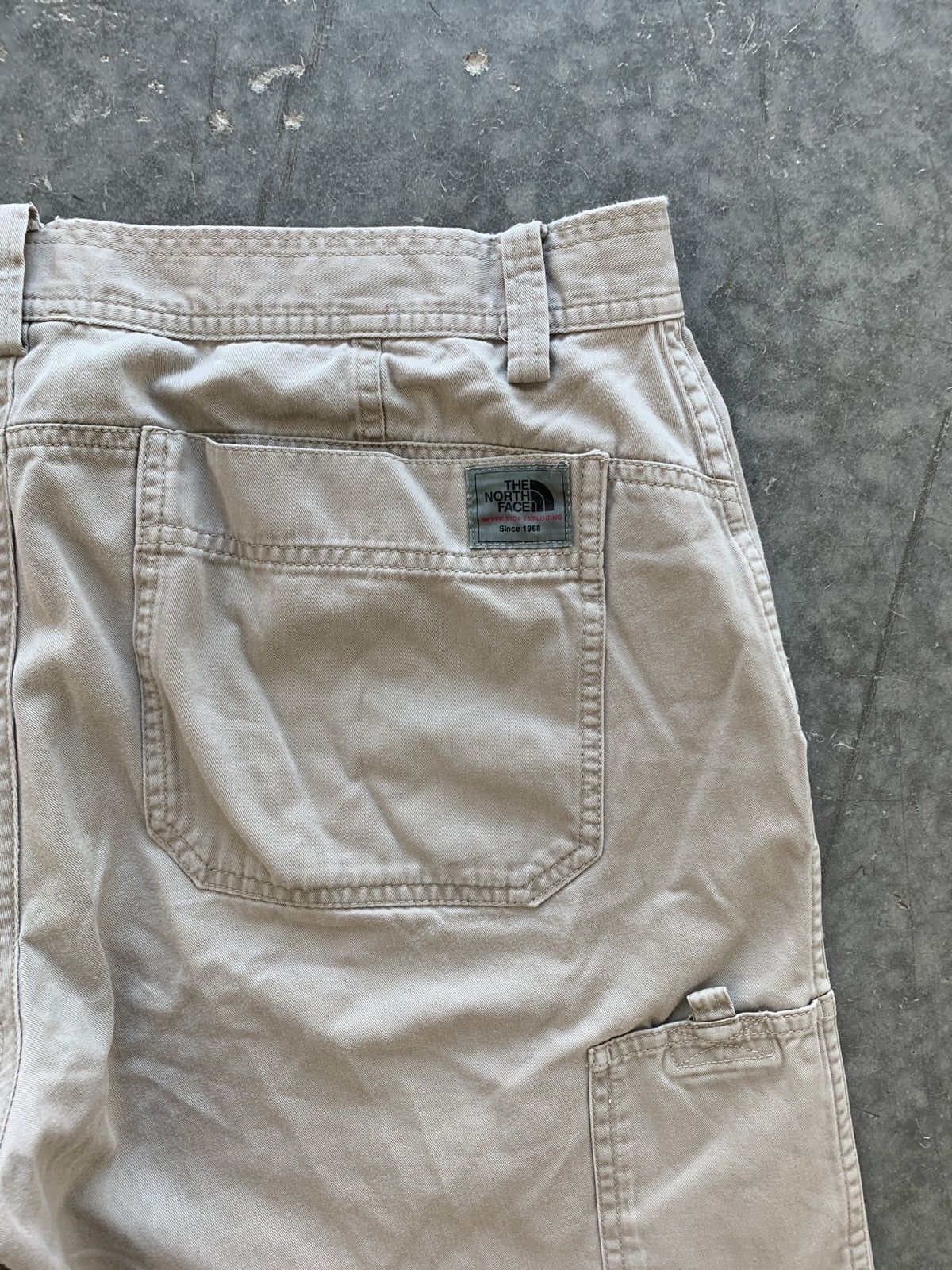 The North Face × Vintage Essential Vintage Y2K North Face Shorts Size US 36 / EU 52 - 2 Thumbnail