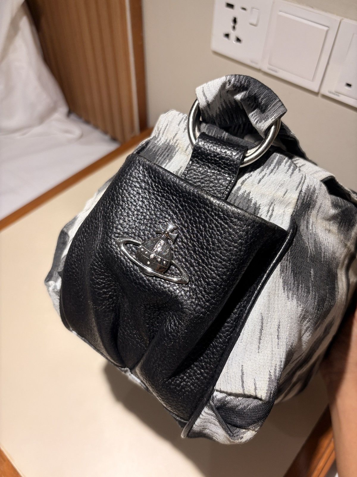 Vivienne Westwood Vivienne Westwood Snow Leopard Pattern Sling Bag Size ONE SIZE - 4 Thumbnail