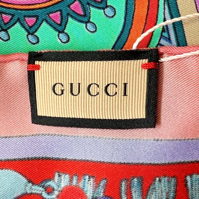 Gucci Gucci Color-matched tassel chain printed mulberry silk squ Size ONE SIZE - 6 Thumbnail