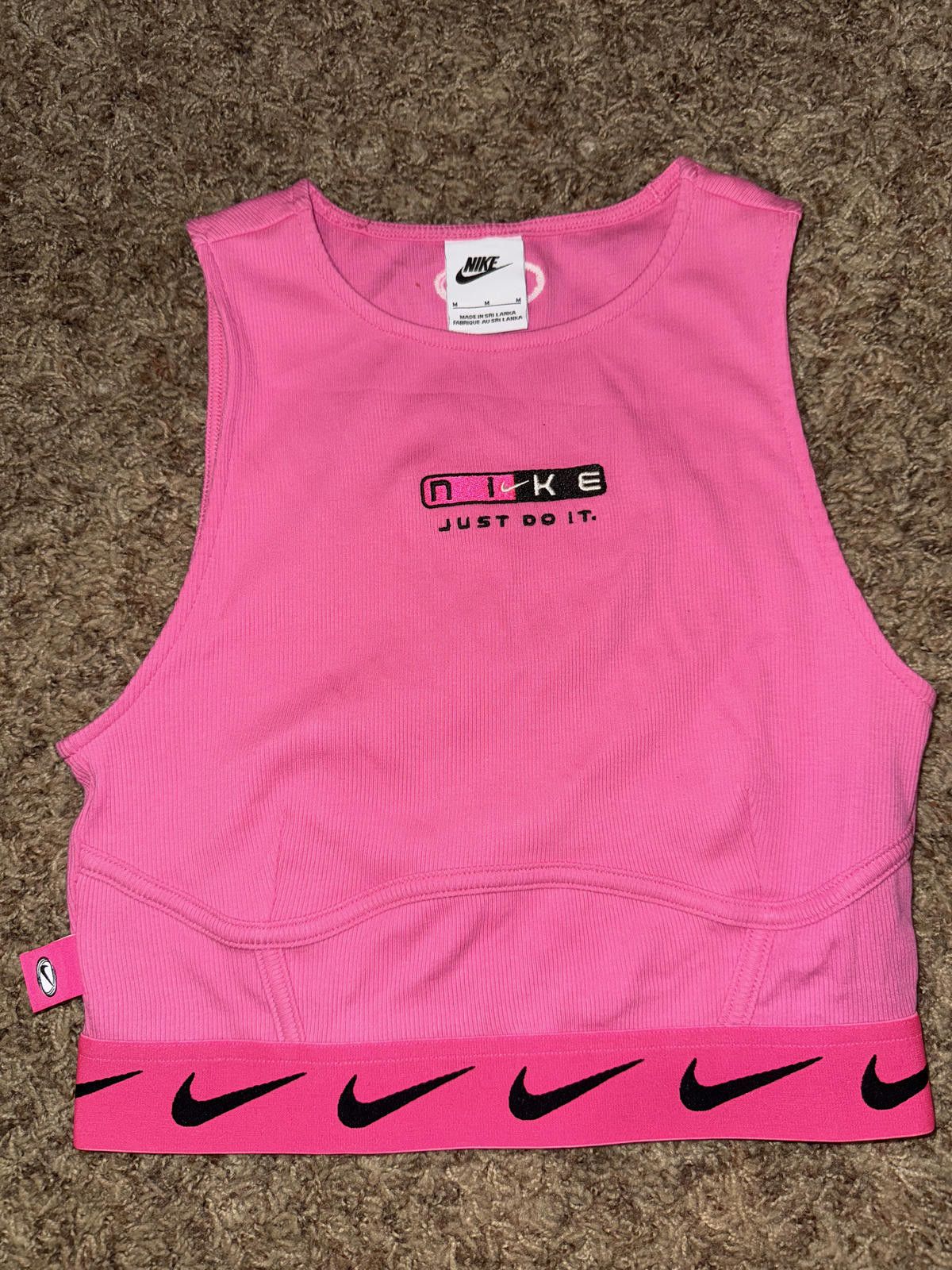 Nike Nike Women's Modern Fit Work Utility T-Shirt Sample Size M / US 6-8 / IT 42-44 - 1 Thumbnail