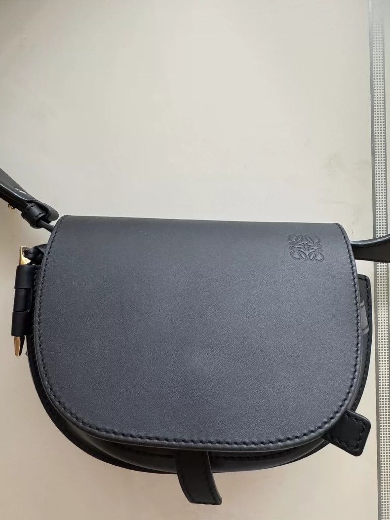 Loewe loewe Crossbody bag 2503-Nextarrow Size ONE SIZE - 1 Thumbnail