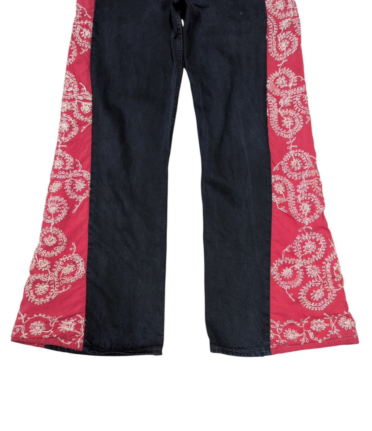 Levi's Vtg 90s Levi's Superblack Custom Paisley Flare Jeans Size US 30 / EU 46 - 5 Thumbnail