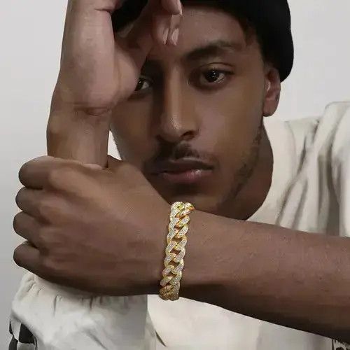 Jewelry 12Mm Bold Cuban Chain Bracelets in Gold, Men's