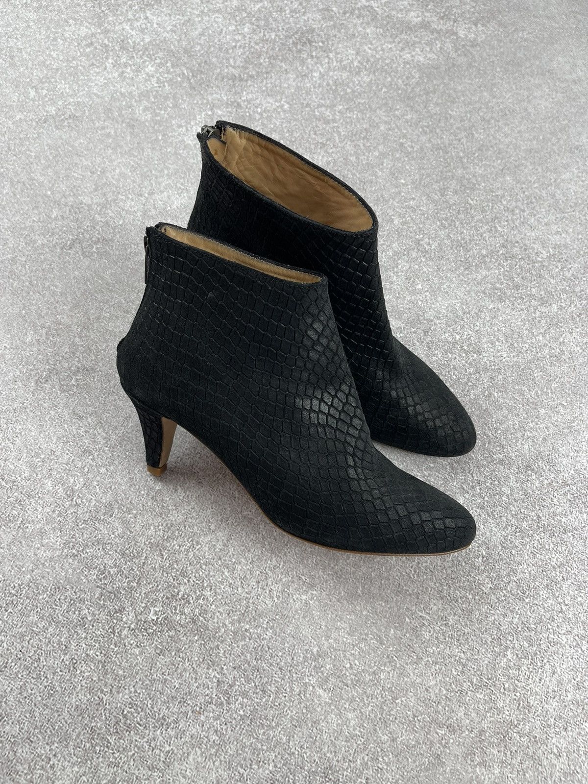 Common Projects Woman by Common Projects Heels Size 38 Size US 8 / IT 38 - 1 Thumbnail