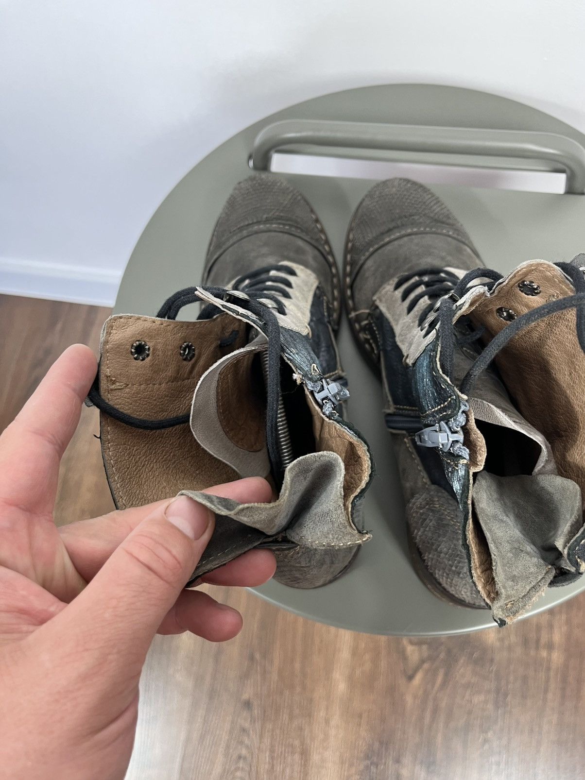 Vintage Avant-Garde Distressed Italian Mixed-Leather Combat Boots 40 Size US 9 / IT 39 - 8 Thumbnail