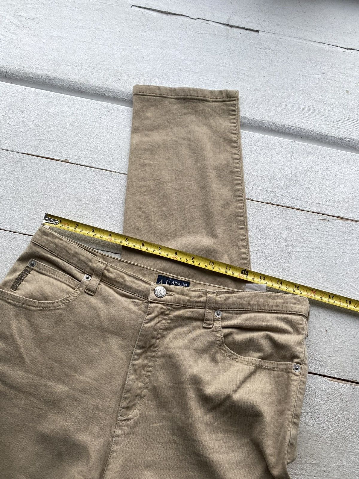 Armani Retro Luxury 90s AJ Armani Jeans Thommer Slim Beige Pants Size US 31 - 15 Thumbnail