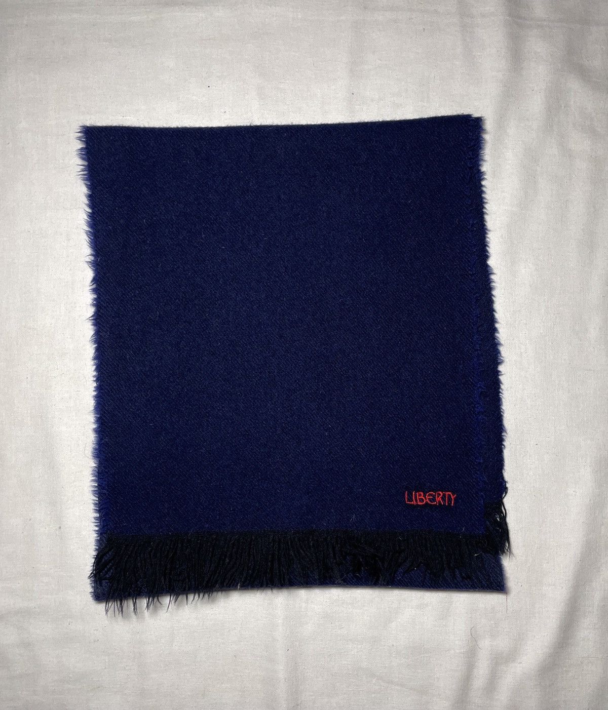 Liberty × Liberty London Liberty navy wool scarf Size ONE SIZE - 1 Thumbnail