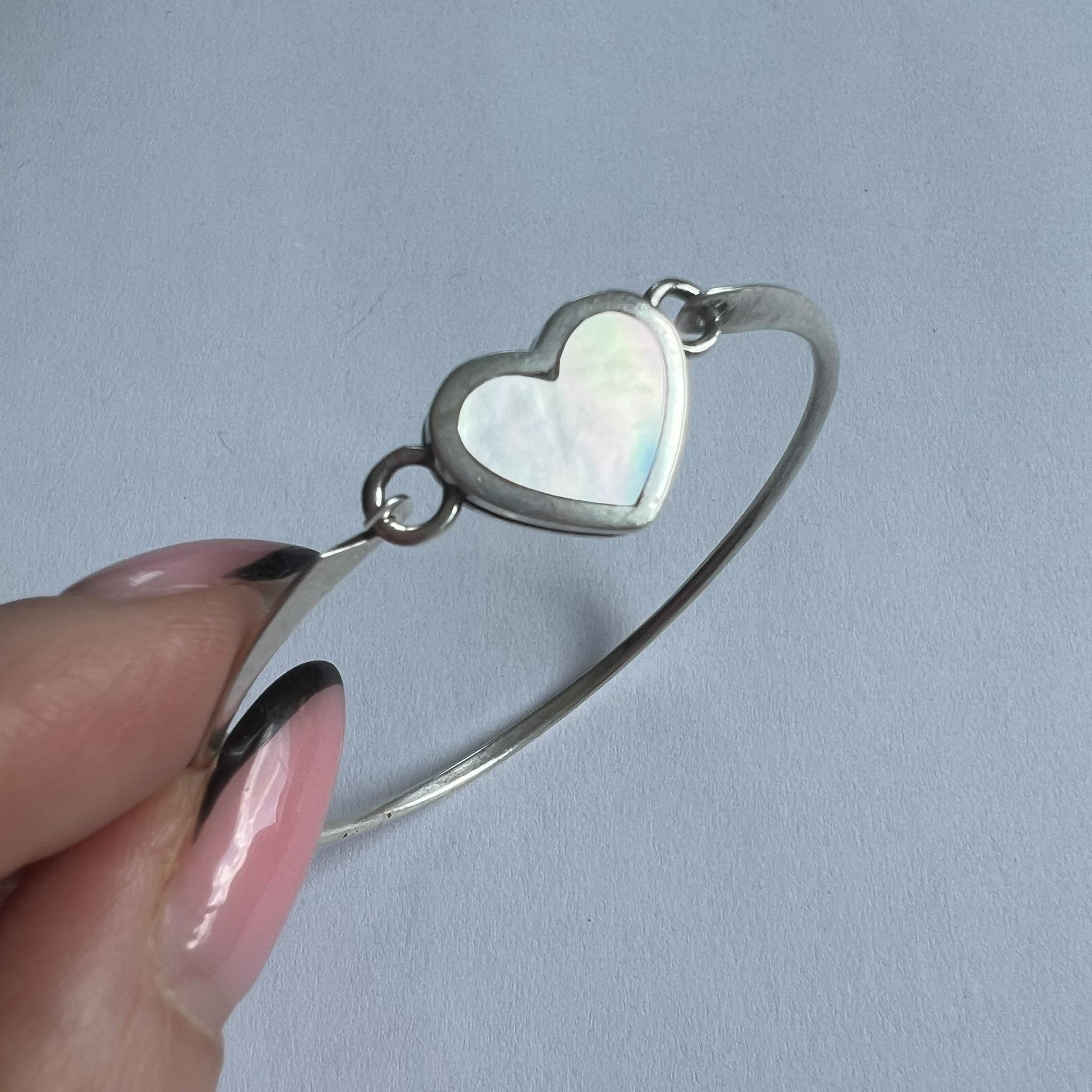 Sterling Silver Vintage Sterling Silver 925 Cuff Bangle Bracelet Pearl Italy Size ONE SIZE - 1 Thumbnail