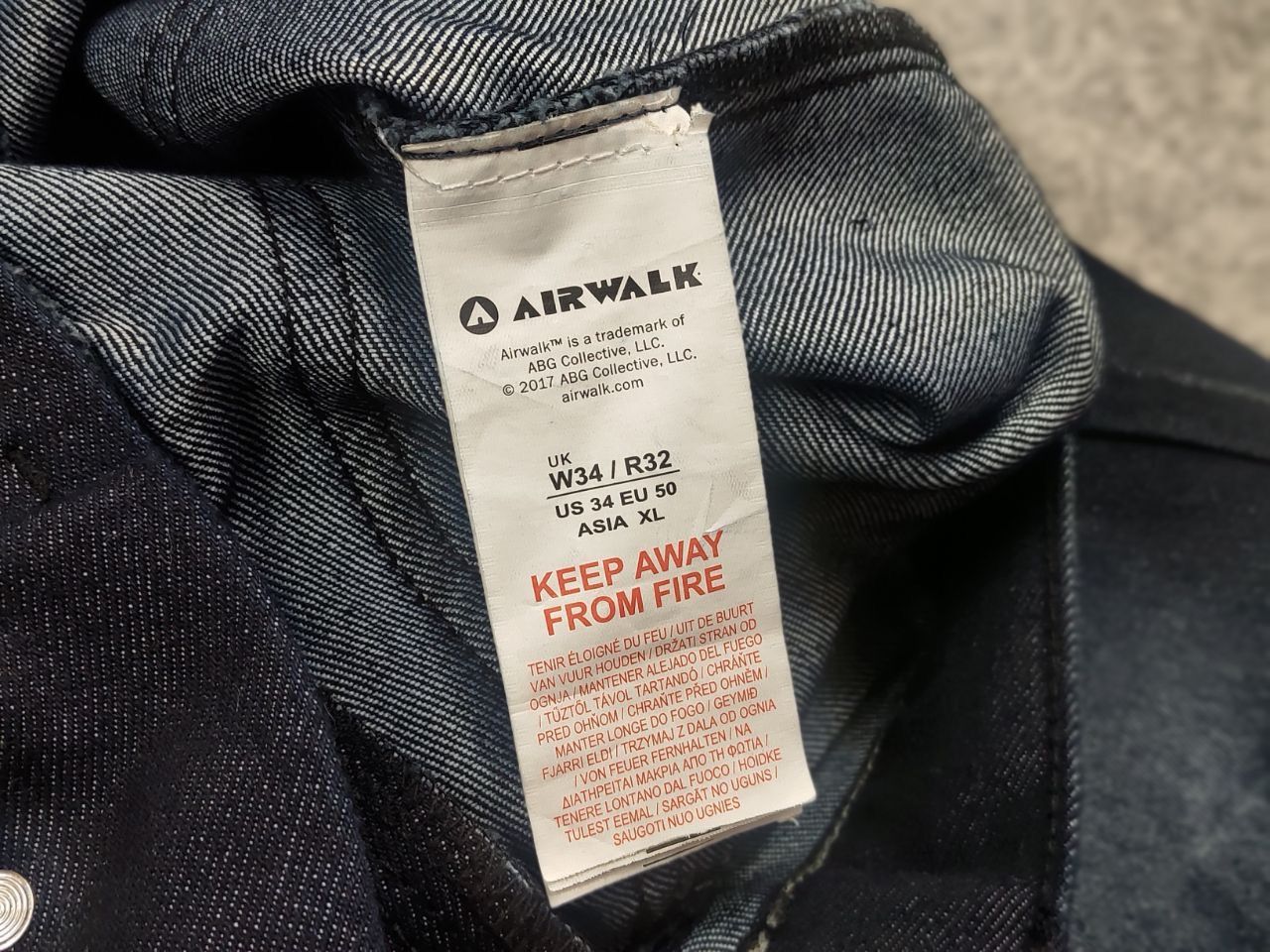 If Six Was Nine Vintage Airwalk skateboard Blue Faded Denim Jeans Y2K Style Size US 34 / EU 50 - 14 Thumbnail